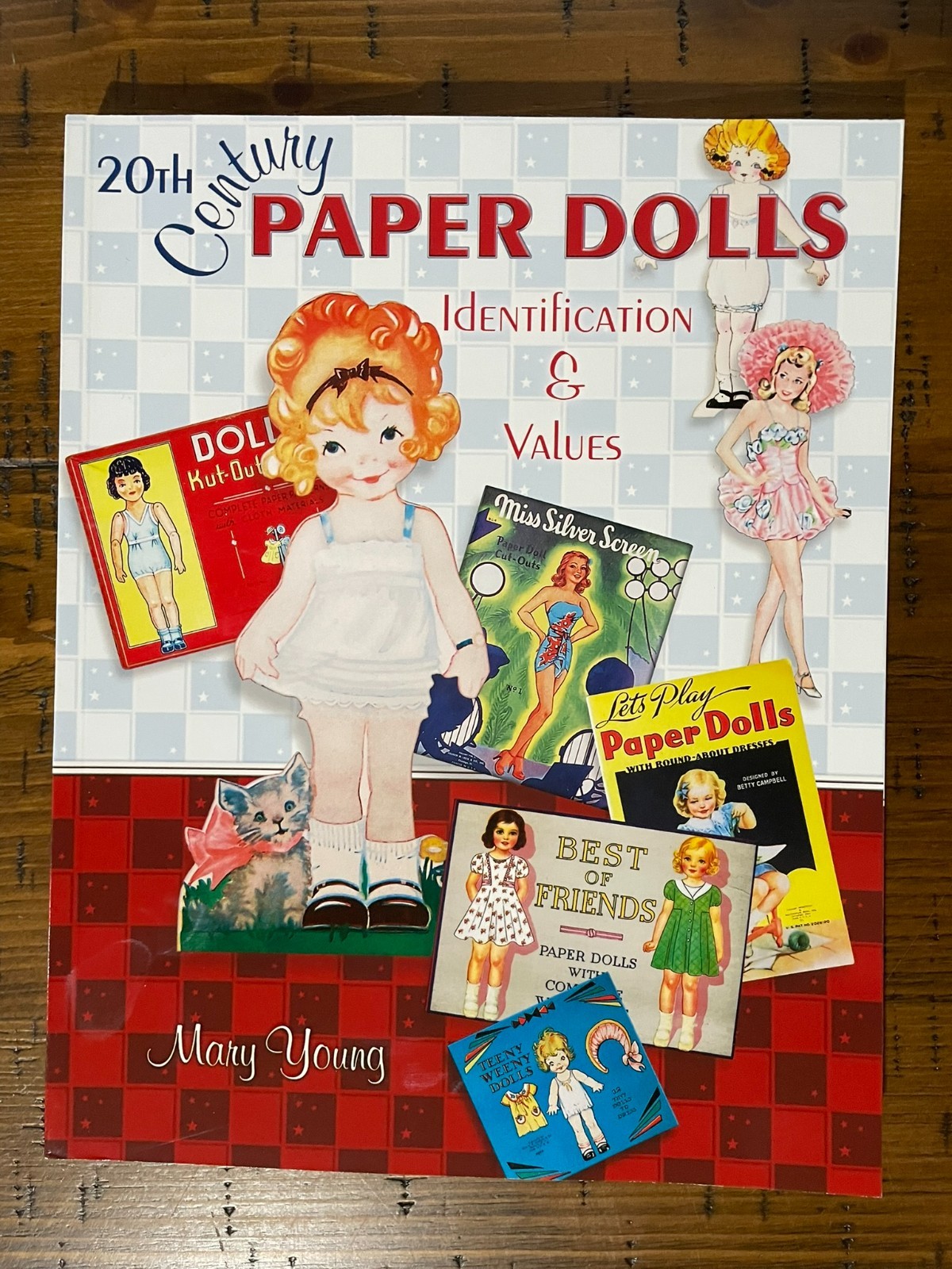 NEW 20th Century Paper Dolls Identification & Values by Mary Young
