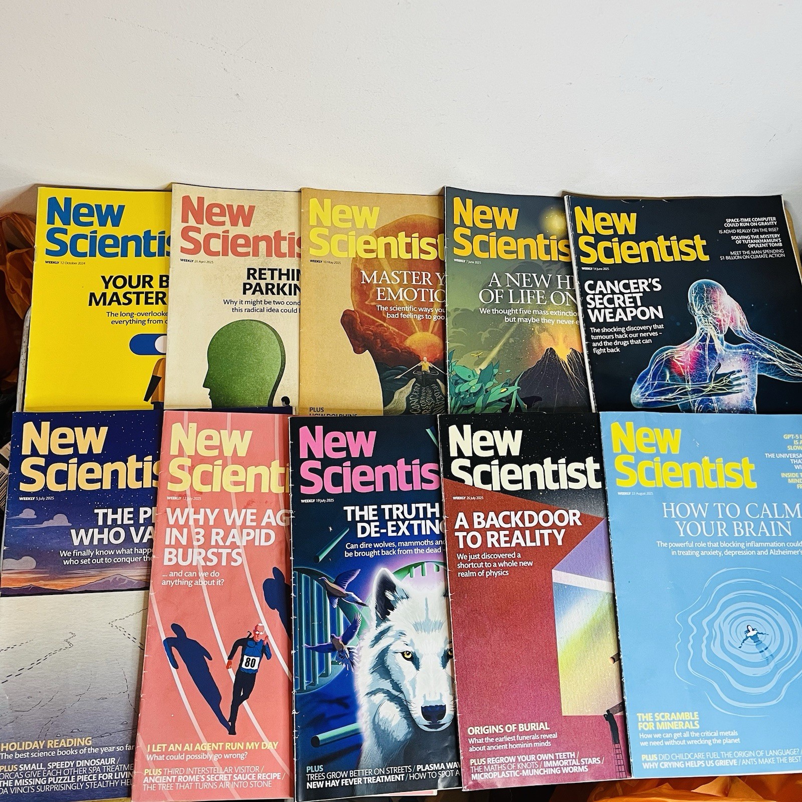 New Scientist Magazines Bundle x 10 Mixed Job Lot Oct 24, Apr-Aug 2025