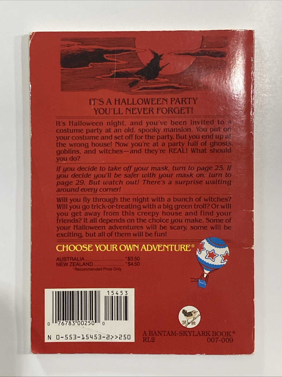 HAUNTED HALLOWEEN PARTY CHOOSE YOUR OWN ADVENTURE #37 By Susan Saunders