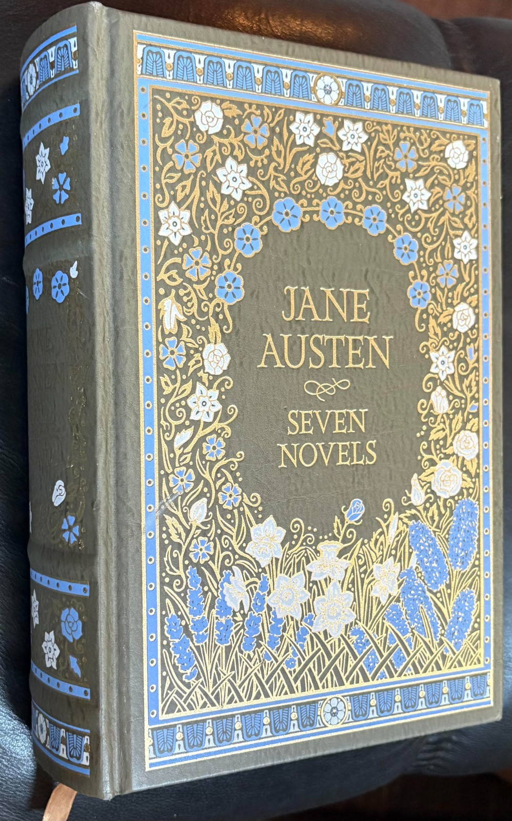 Jane Austen 1220 pages Collection Seven Books Leather Bound Pride and Prejudice