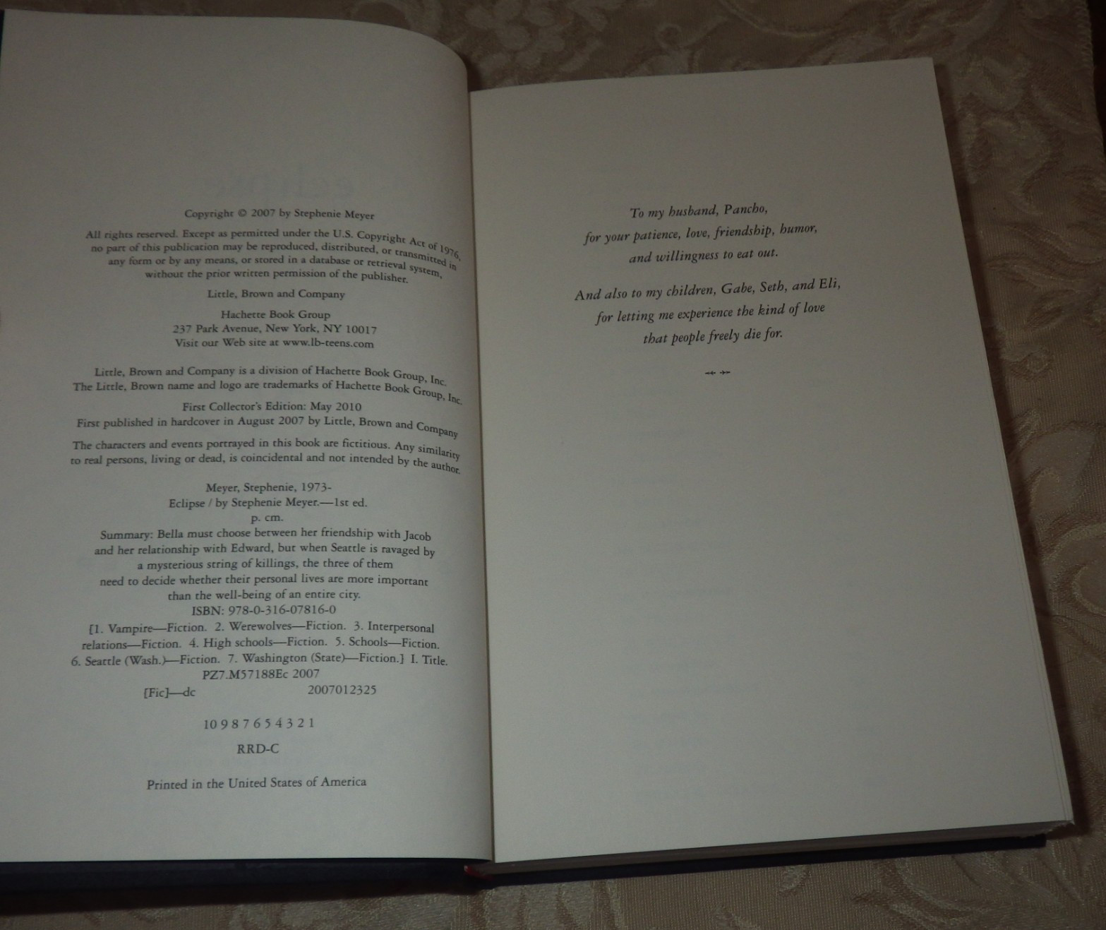 Twilight Saga Stephenie Meyer Eclipse Collector’s 1st Edition in Slipcase New!