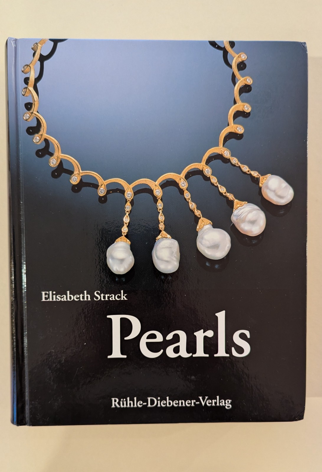 Pearls by Elisabeth Strack, Hardcover, English Language Edition