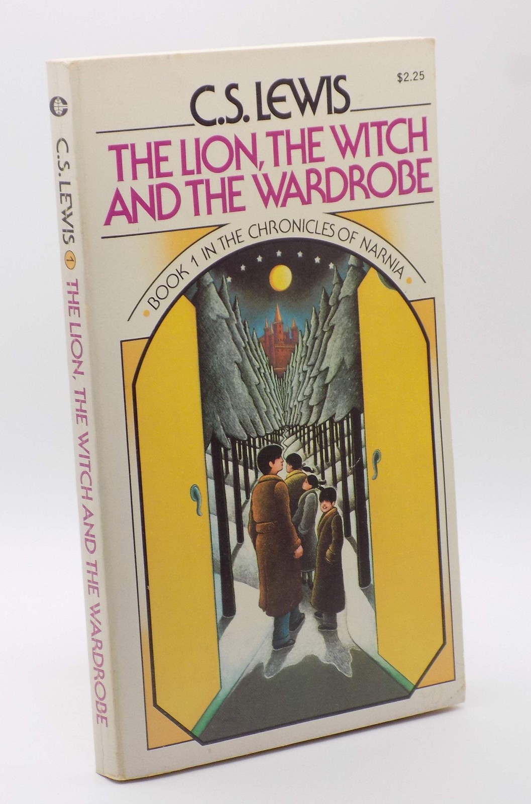 The Lion, The Witch and The Wardrobe by C.S. Lewis [Collier Books, 1970]