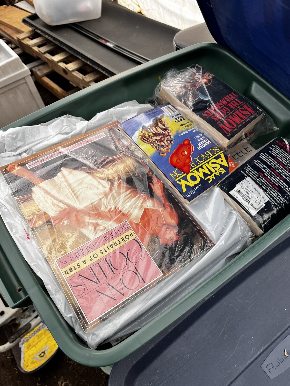 Books In Totes Box Value Not Sorted Hardback / Paperback MIX SET $25 Each Tote