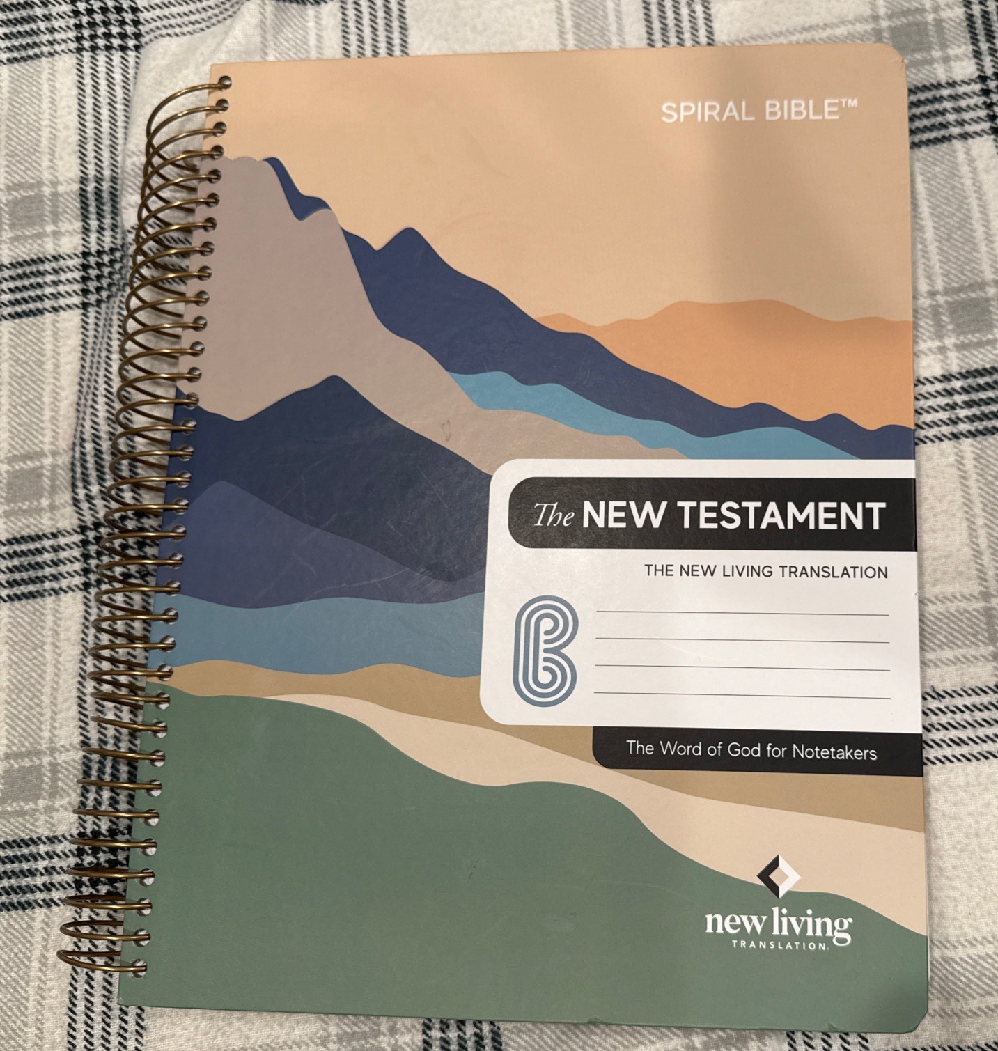 Spiral Bible NLT – New Testament – Mountains Hardcover Like New Unused Condition