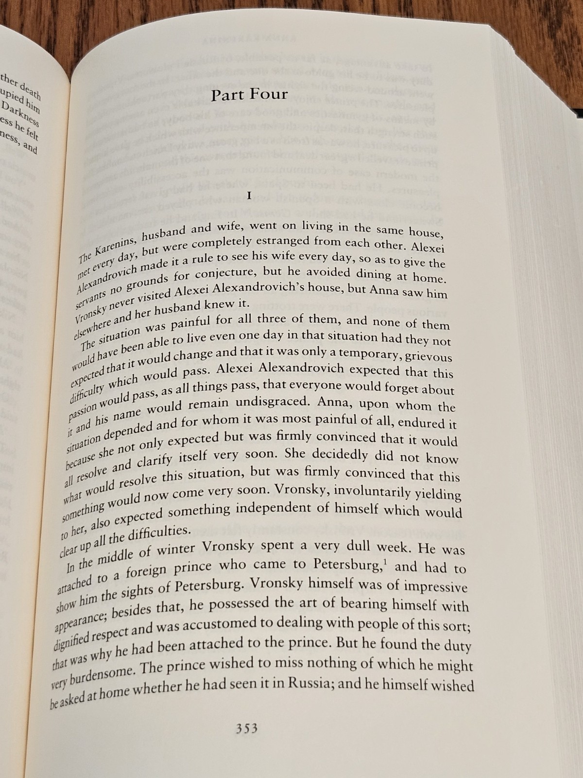 VINTAGE 2001 First American Edition Anna Karenina Count Leo Tolstoy