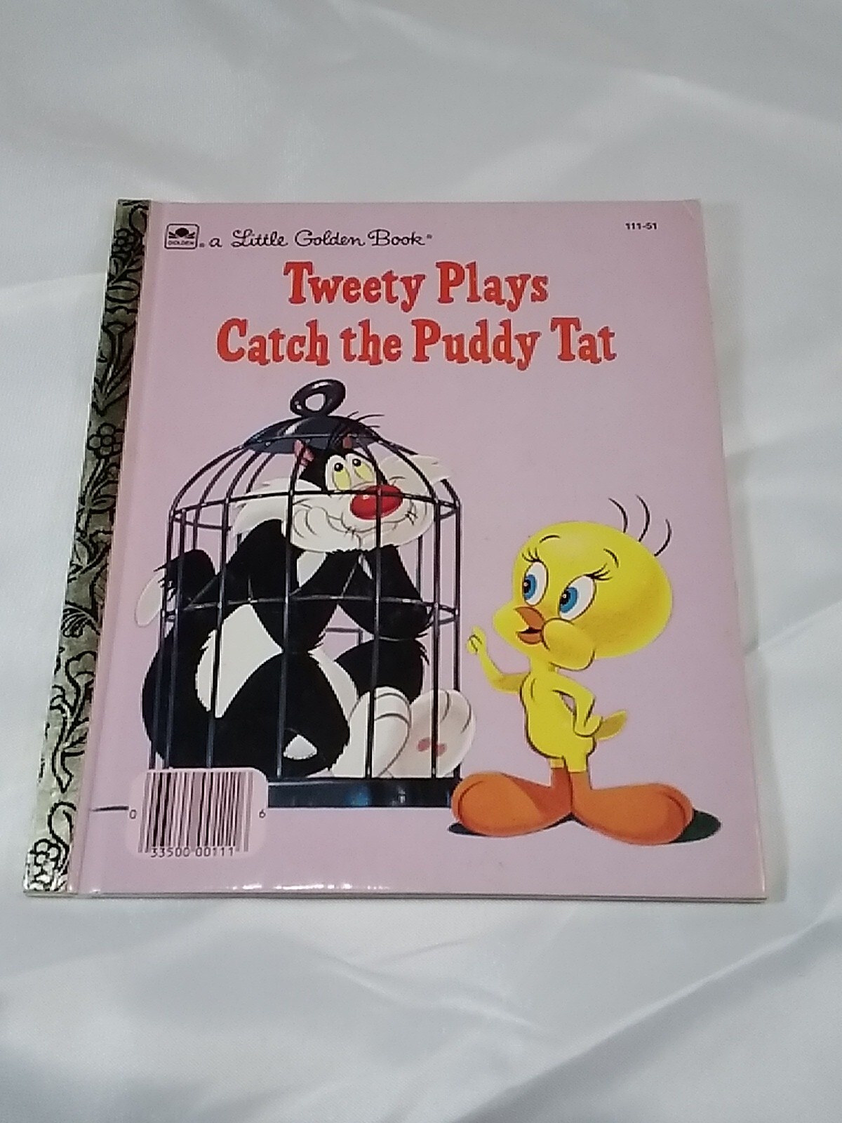 a Little Golden Book~ Tweety Plays Catch The Puddy Tat #111-51