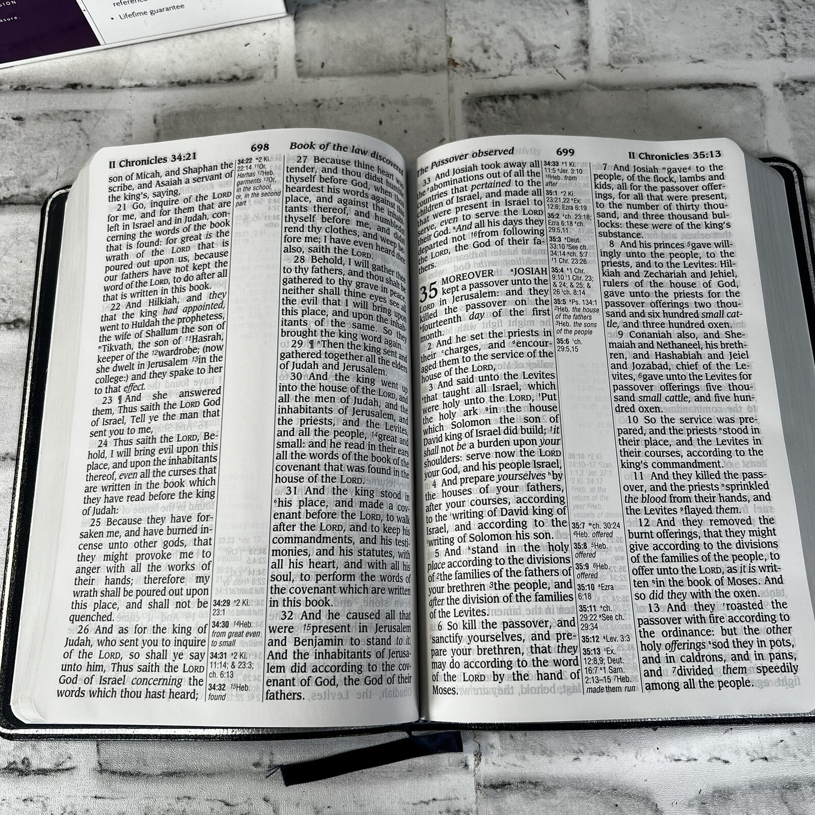 King James Reference Bible: Center-Column Reference (Navy Bonded Leather)