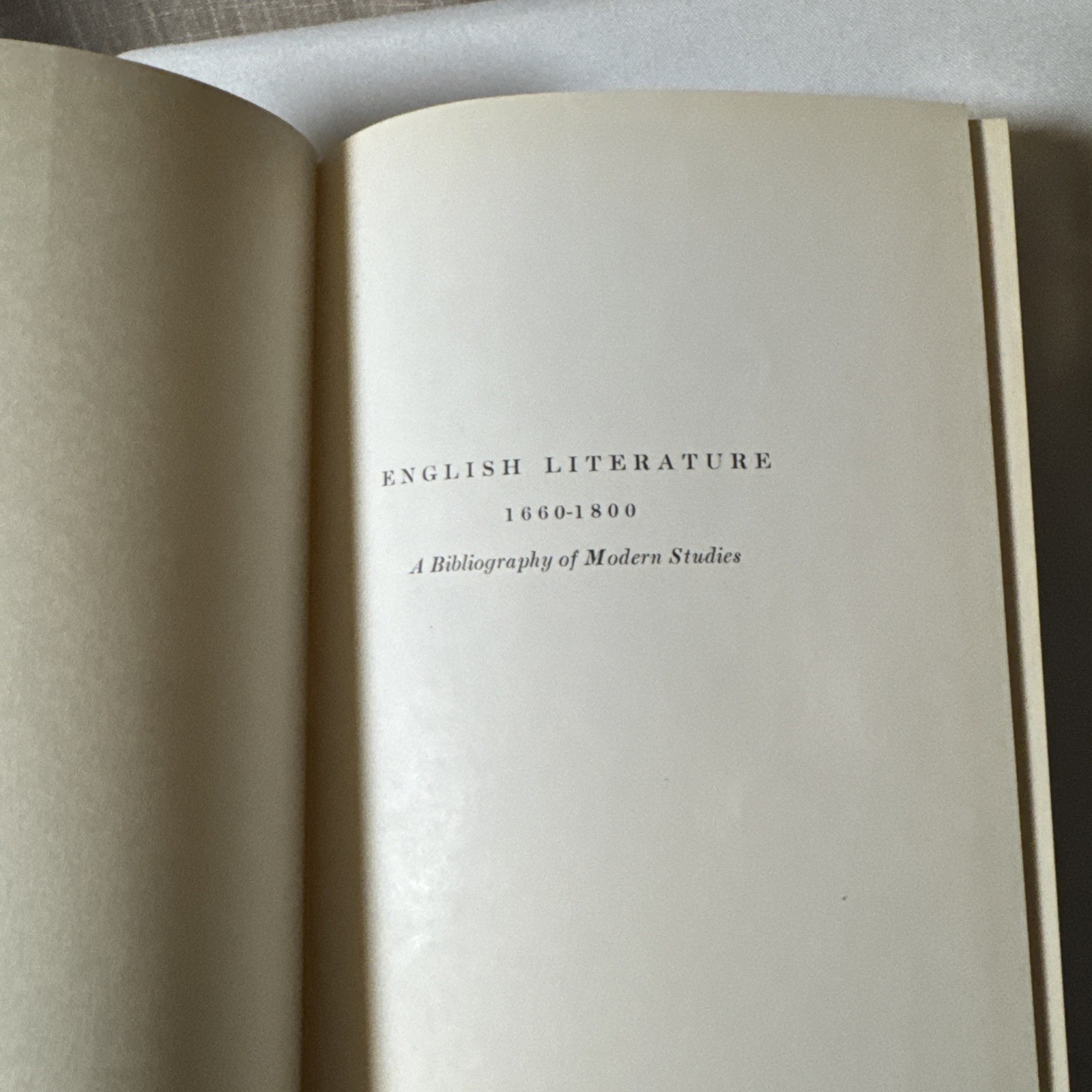 English Literature | 1660-1800 | Bibliography of Modern Studies Landa | 1952 |