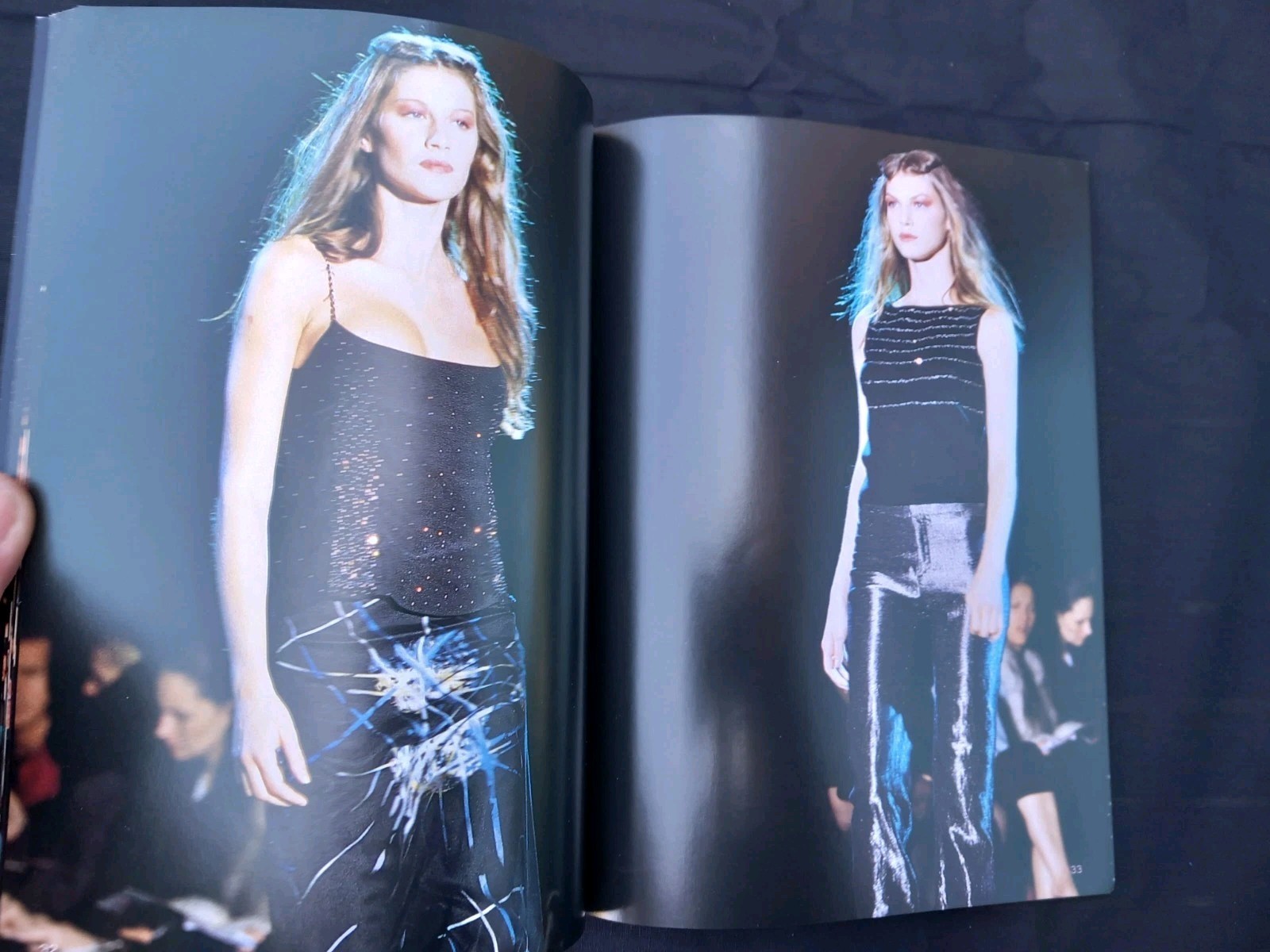 VERSACE Versus Womens Runway Collection – Fall/Winter 1998-1999- small format