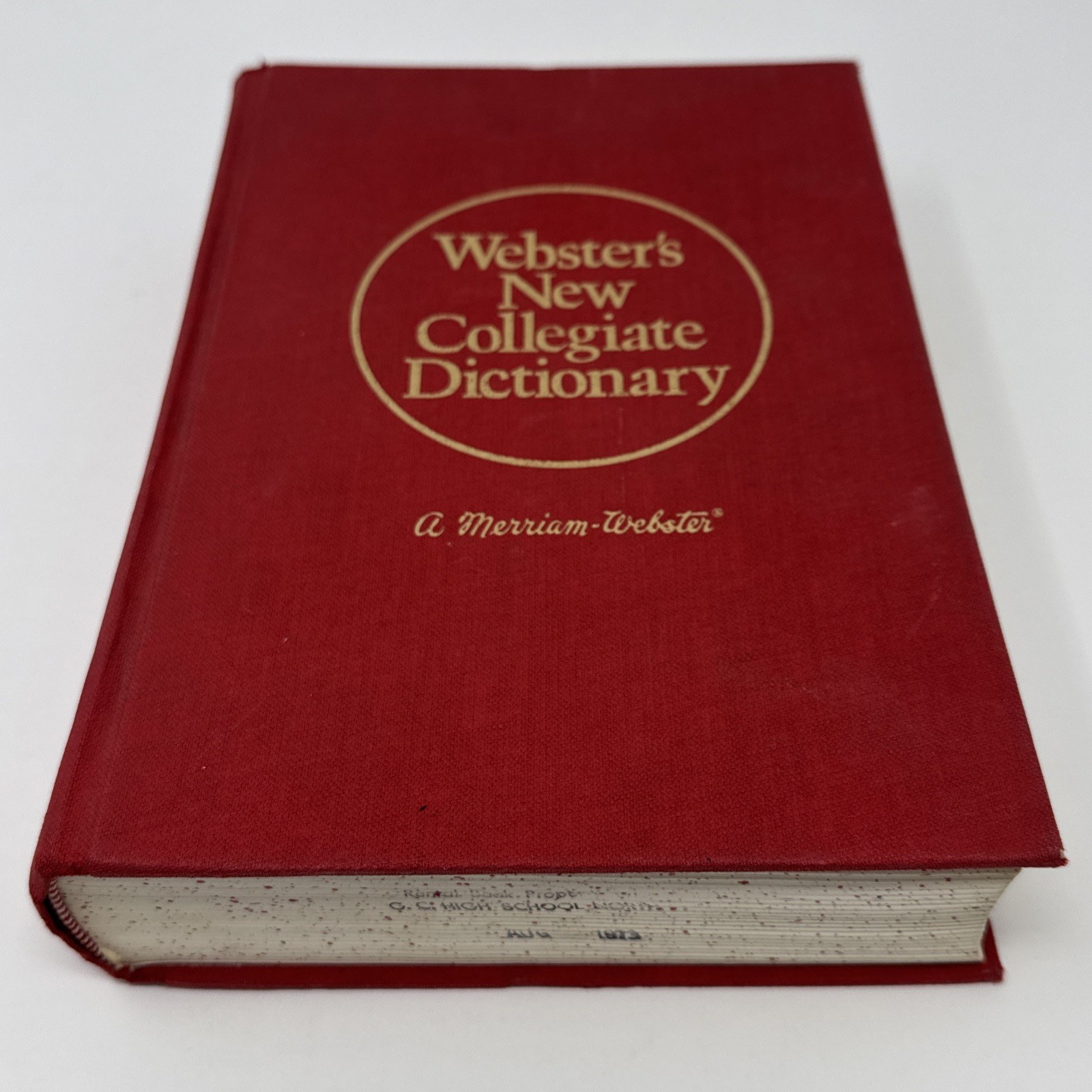 Vintage 1973 Websters New Collegiate Dictionary Hardcover, Side Tabs First Print