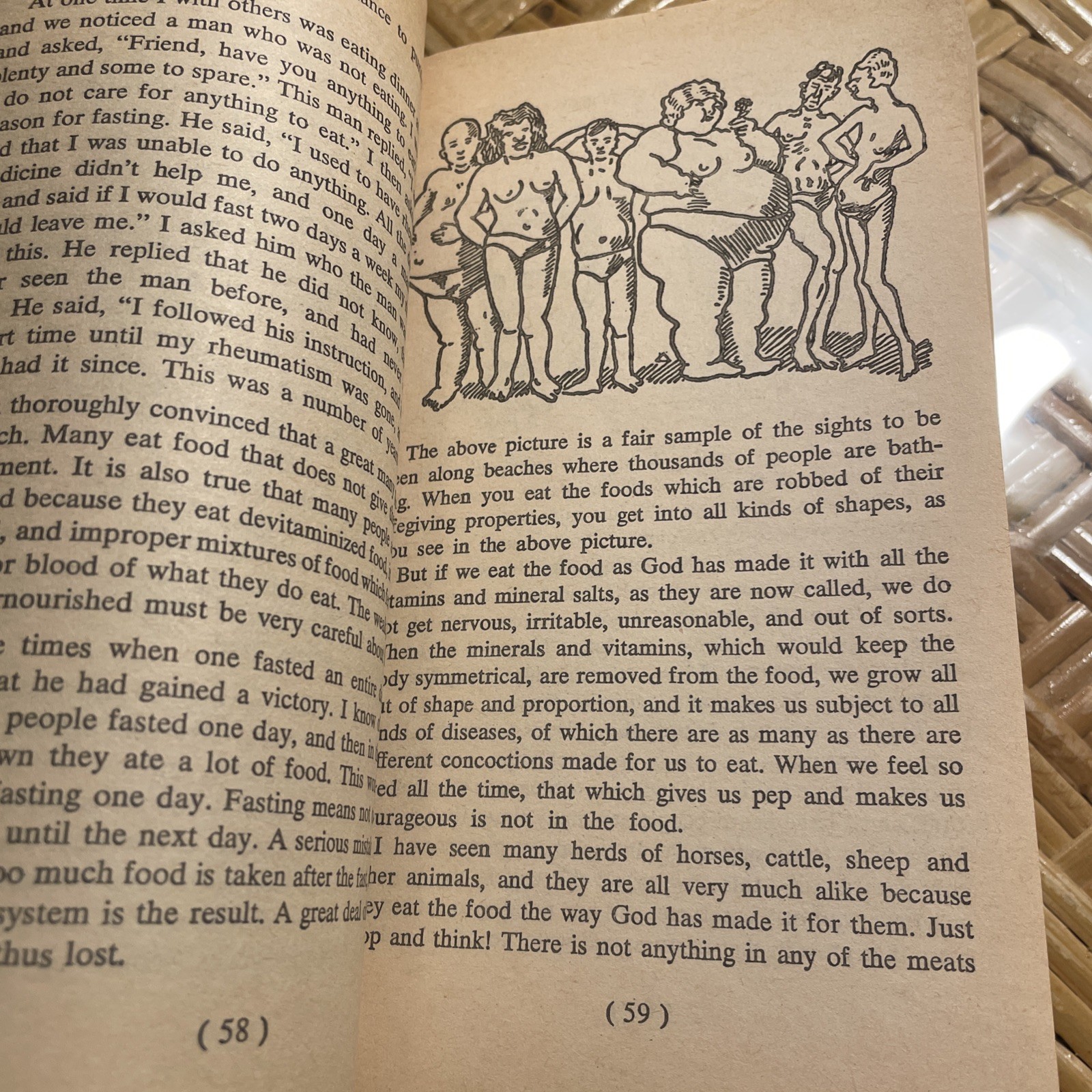 Back to Eden by Jethro Kloss – Vintage Paperback Herbal Medicine Guide 704 Pages