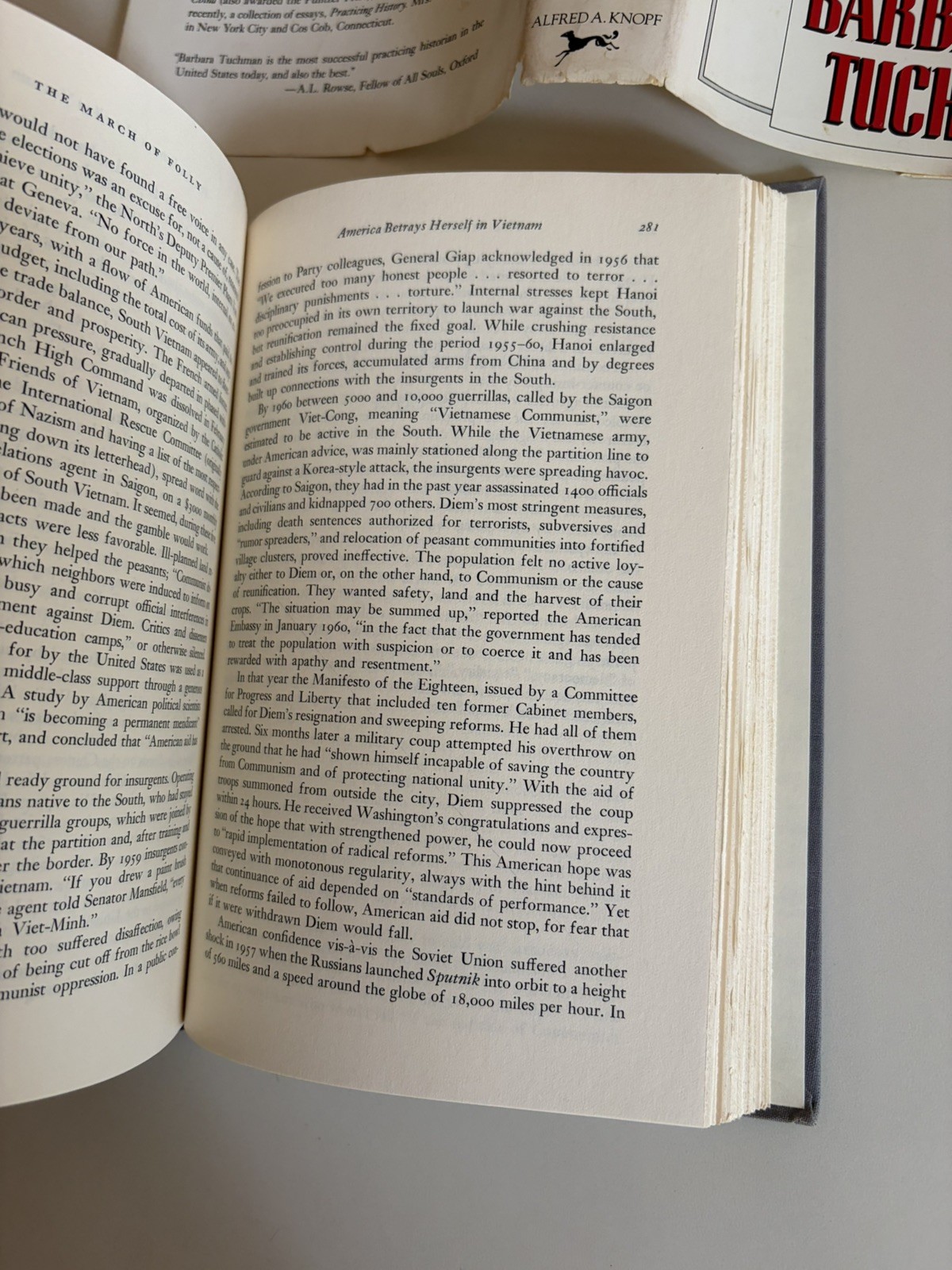 March of folly From Troy To Vietnam Barbara W. Tuchman HCDJ 1984 1st Edition VG