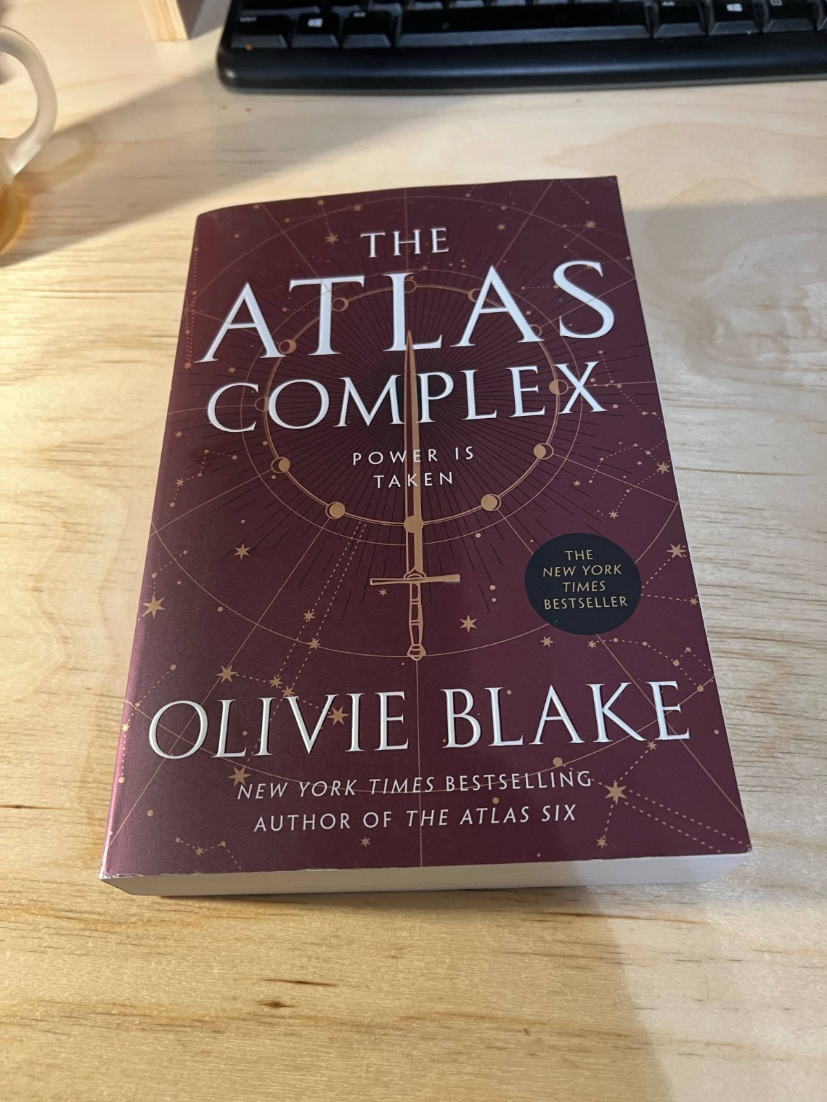 The Atlas Complex (Atlas Series, 3) Paperback – January 28, 2025 by Olivie Blake
