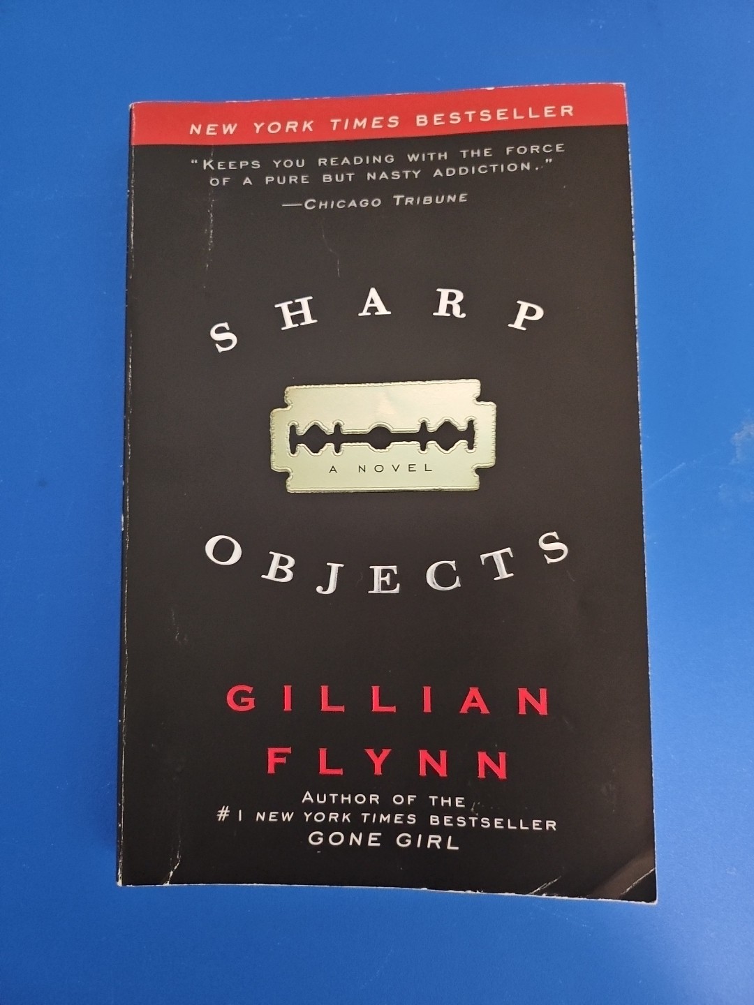 Sharp Objects : A Novel by Gillian Flynn (2007, Trade Paperback)