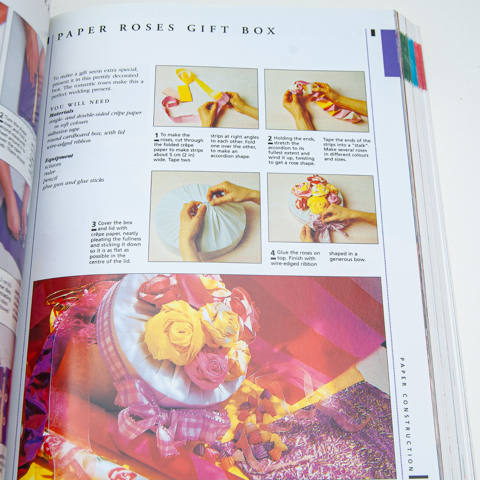 Papercrafts and Origami, Crafting, Softcover, 512 Pages, Hermes House 2002