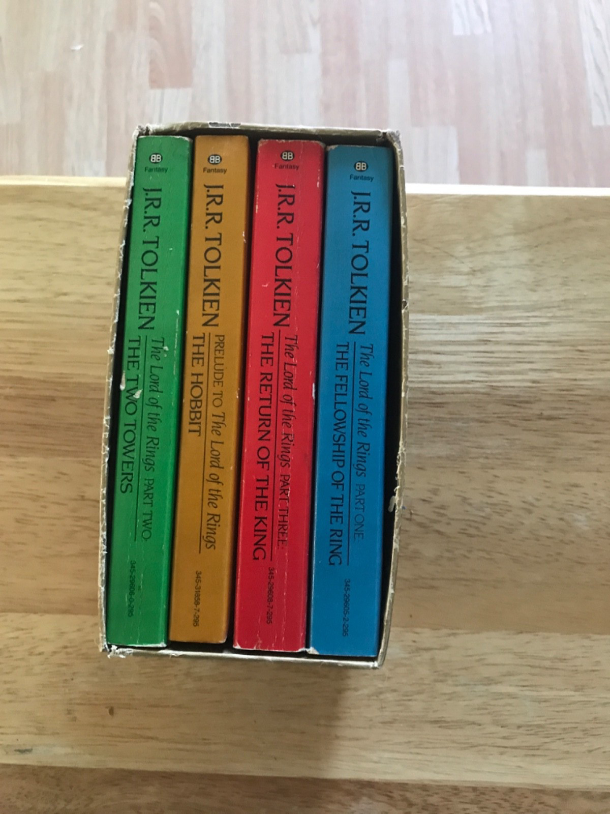 Vintage JRR Tolkien Box Set of 4 – The Lord of the Rings paperback Ballentine