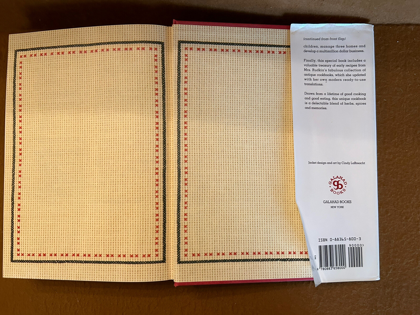 Farm Cookbook Recipes Margaret Rudkin Pepperidge country cooking 440 pages