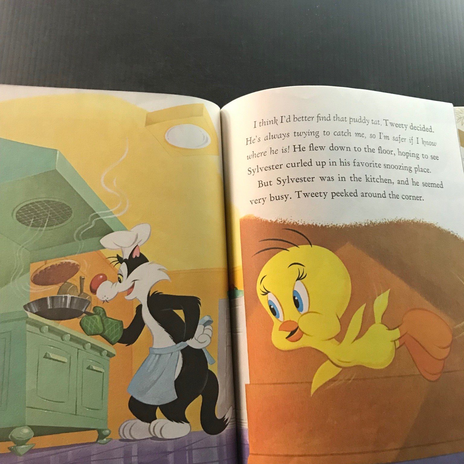 Tweety Plays Catch the Puddy Tat Eileen Daly 1979 Little Golden Book Illustrated