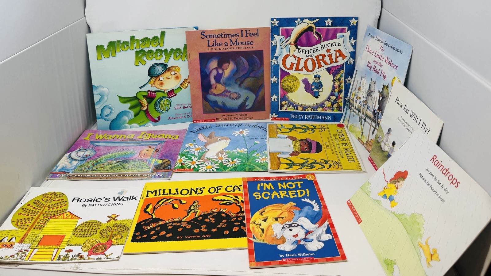Children’s Scholastic Picture Books Kids Paperback Storybook Storytime Lot of 12