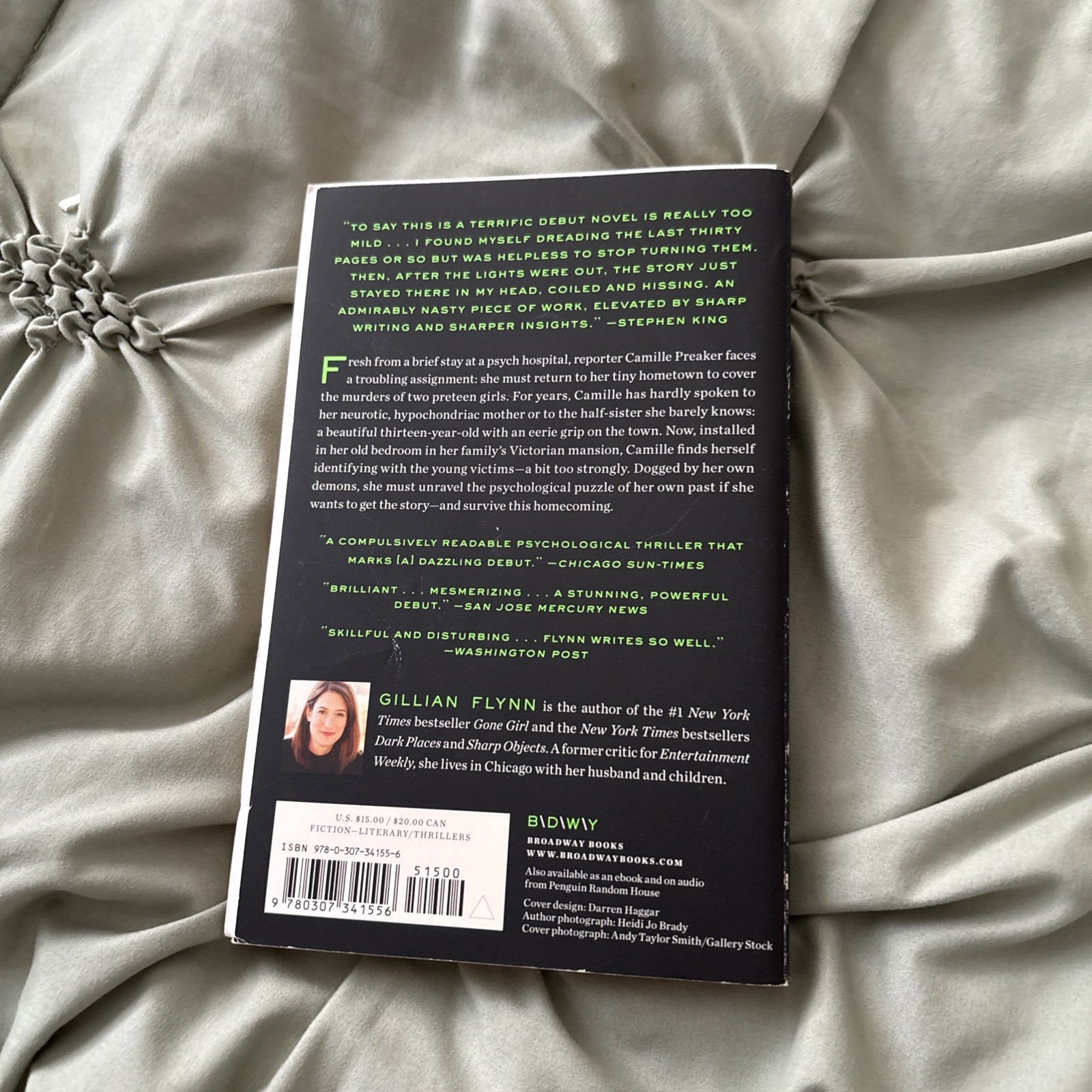 Sharp Objects : A Novel by Gillian Flynn (2007, Trade Paperback) #194