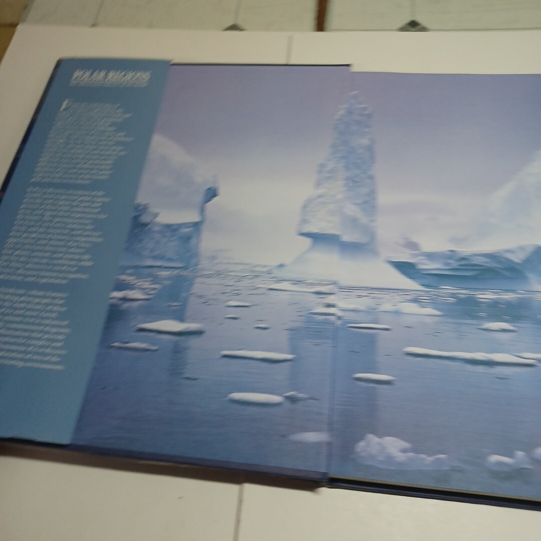 Polar Regions The Illustrated Library Of The Earth