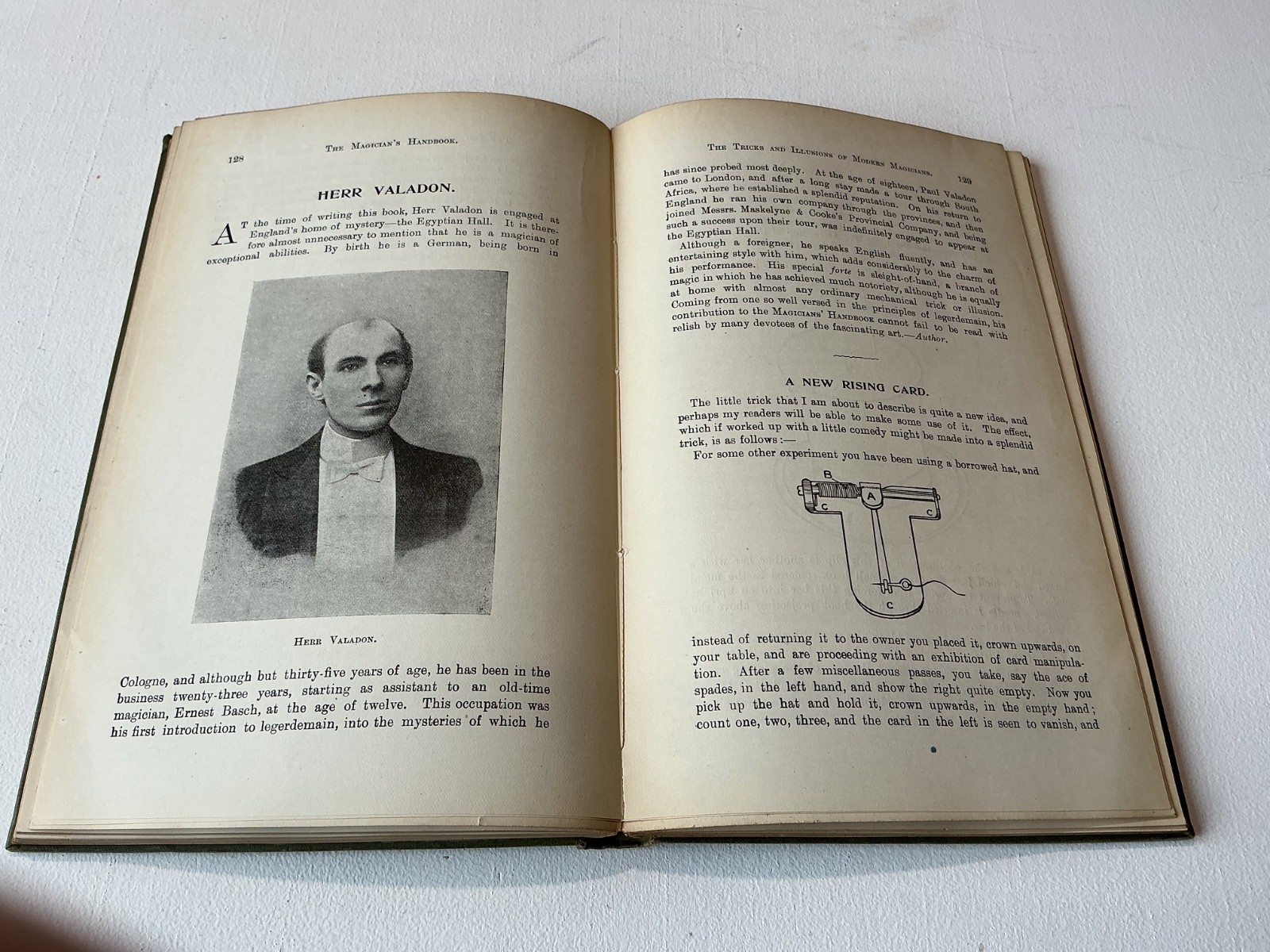 Magician Magic Handbook Selbit 1901 Hardcover illustrated Black Art scarce