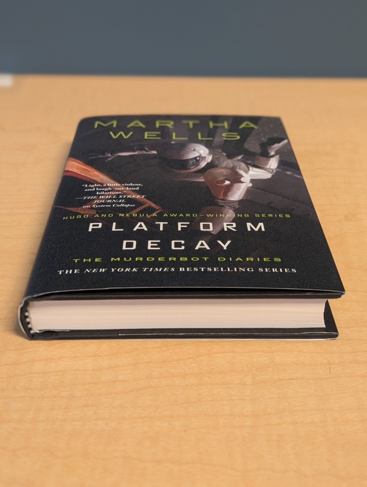 🤖PLATFORM DECAY Martha Wells Signed First Edition Tor Hardcover Murderbot #8