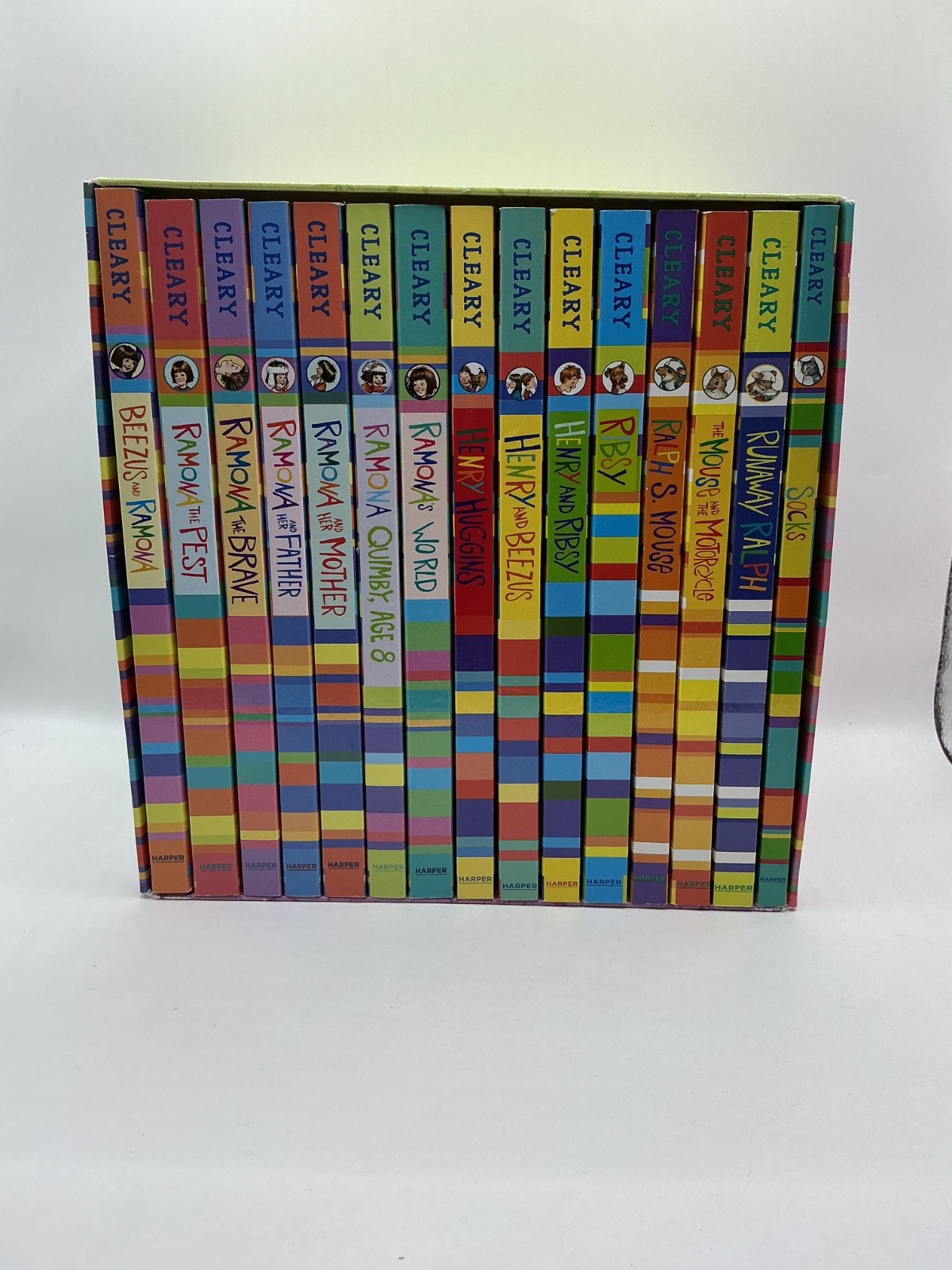 The World of Beverly Cleary Collection – 15 Book Ultimate Box Set – Ages 8 – 12