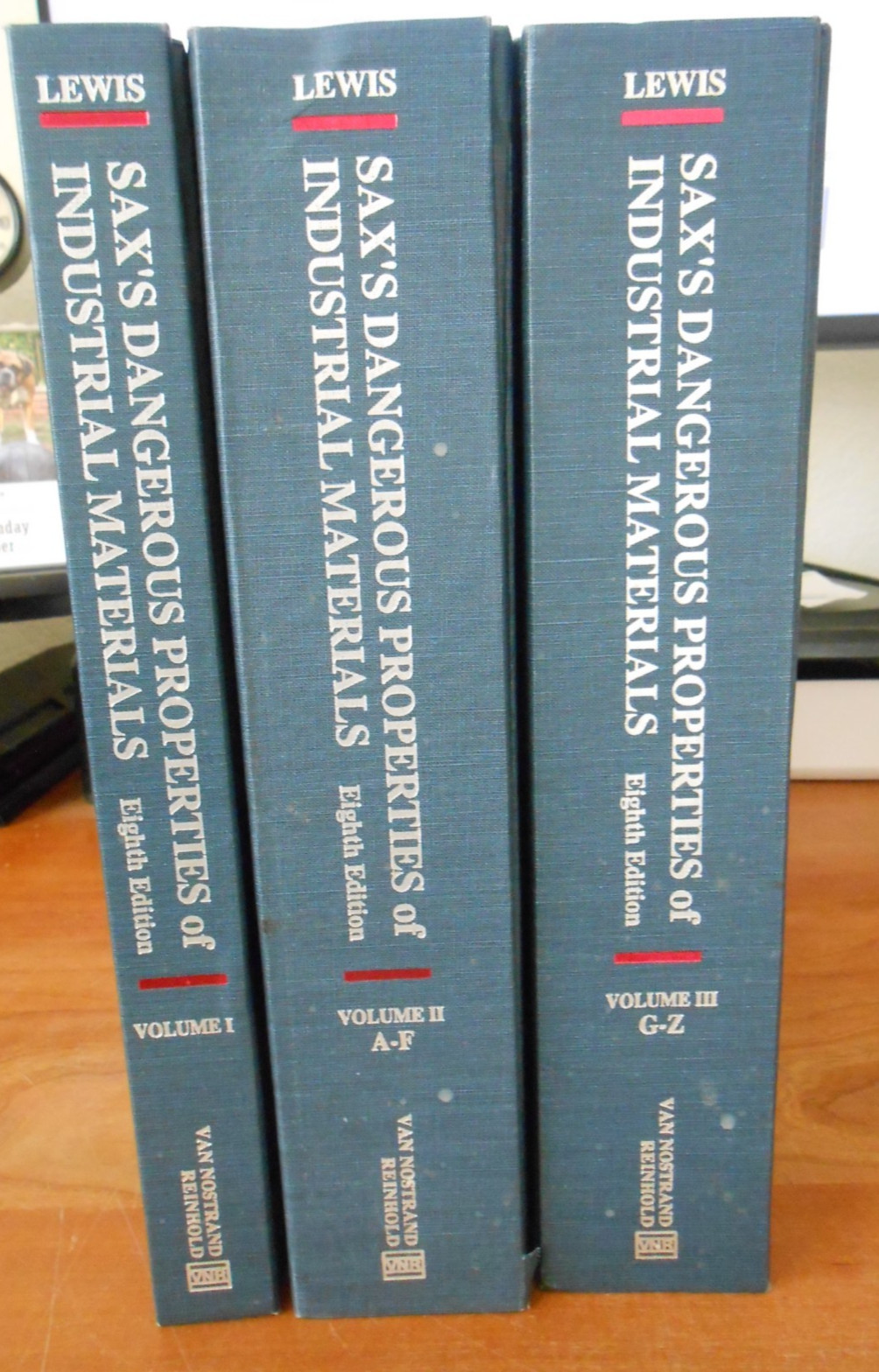 Richard Lewis SAX’S DANGEROUS PROPERTIES OF INDUSTRIAL MATERIALS 8th3 voL-HC LN