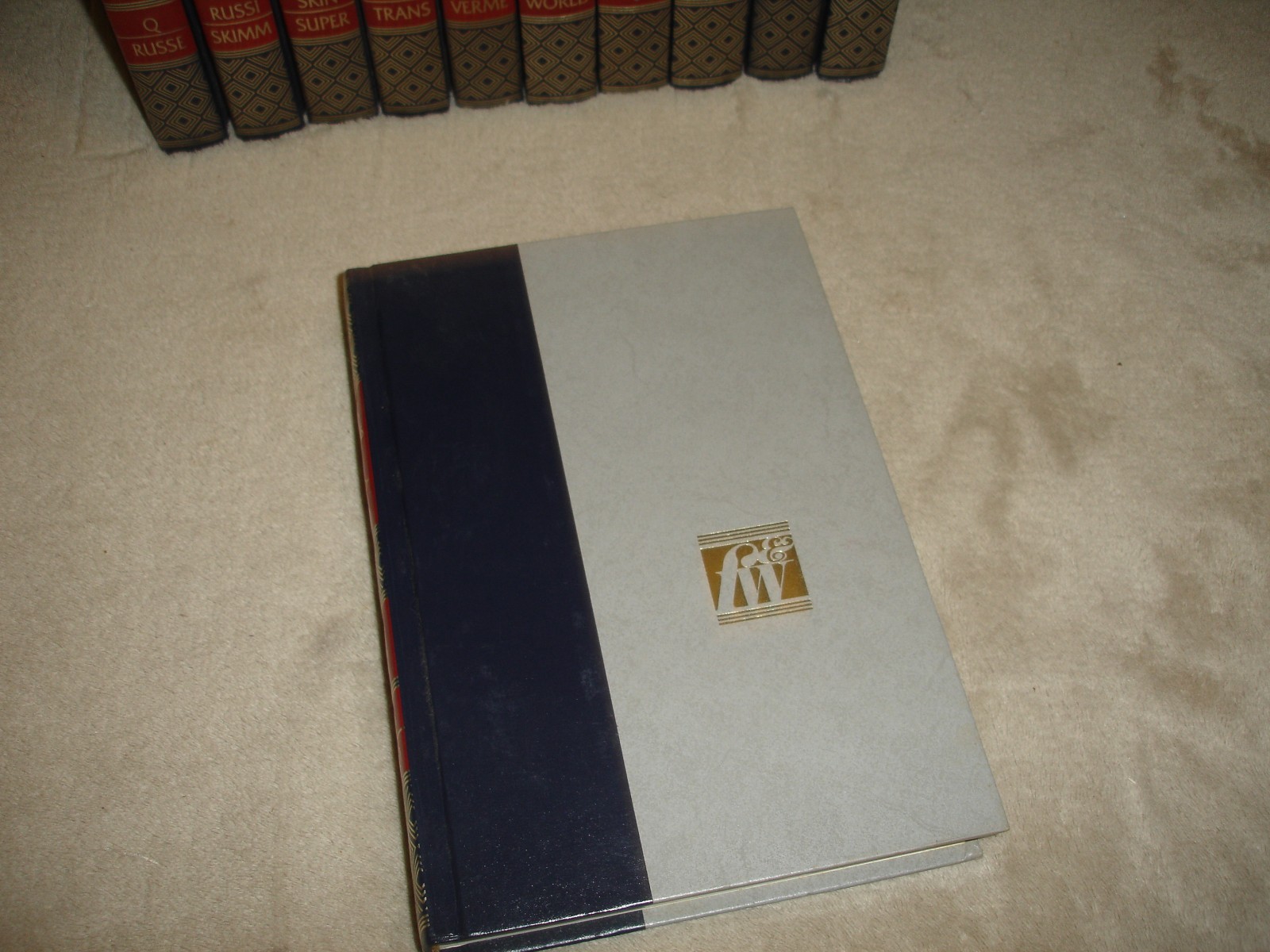 Partial Set 1986 Funk and Wagnalls New Encyclopedia Volumes 21-29 + Dictionary