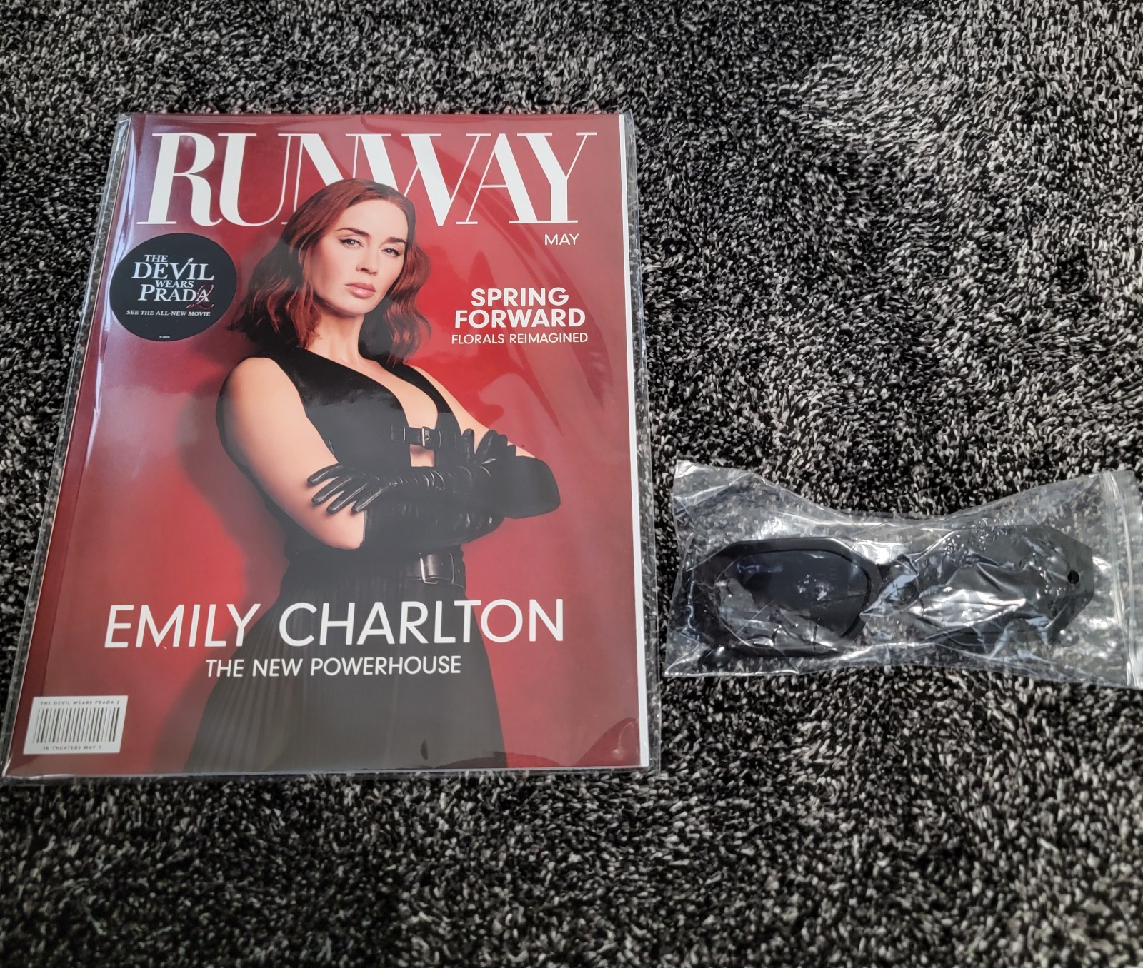 The Devil Wears Prada 2 Sealed Runway Magazine Promo NYC & Sunglasses CinemaCon