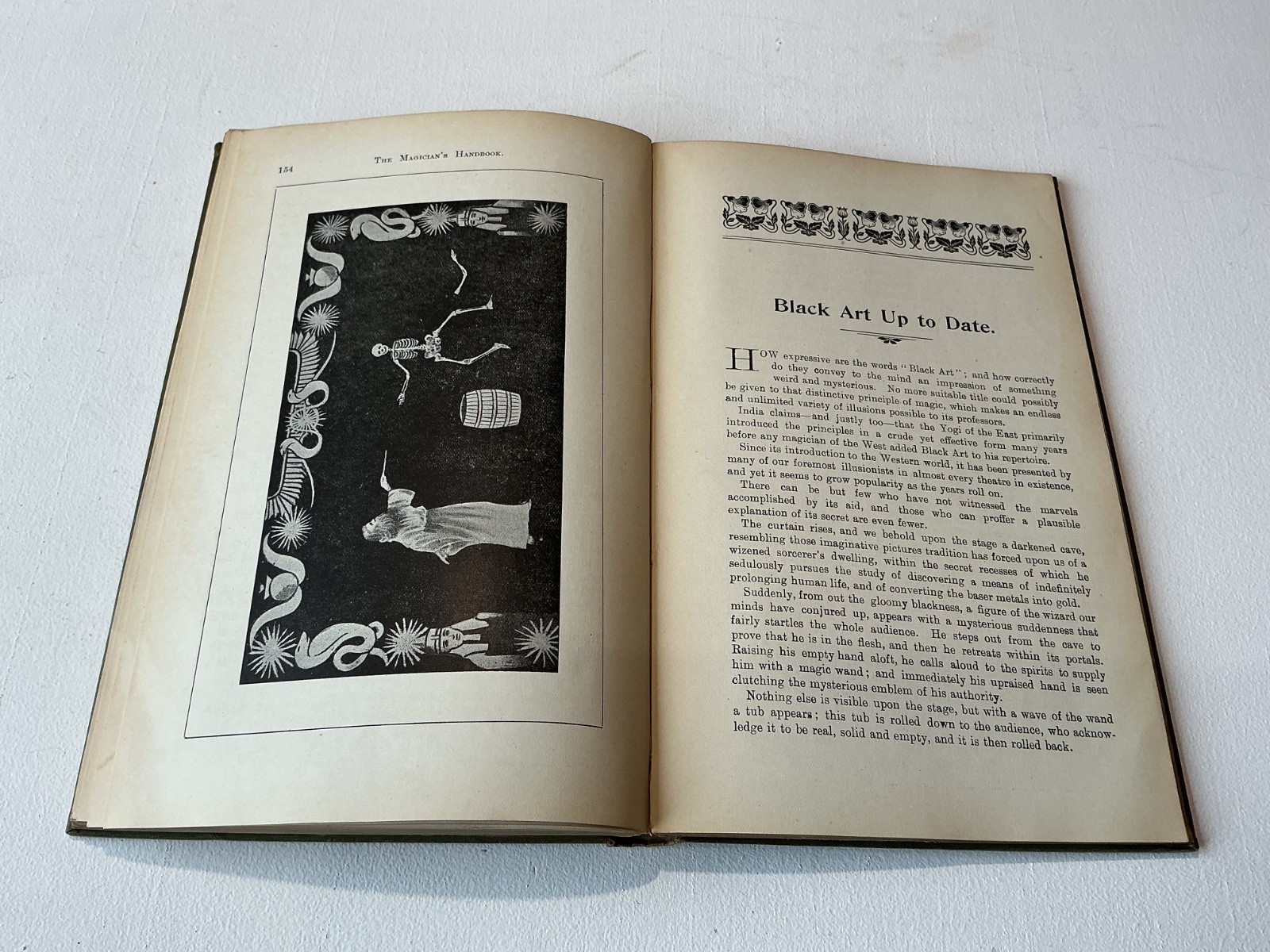 Magician Magic Handbook Selbit 1901 Hardcover illustrated Black Art scarce
