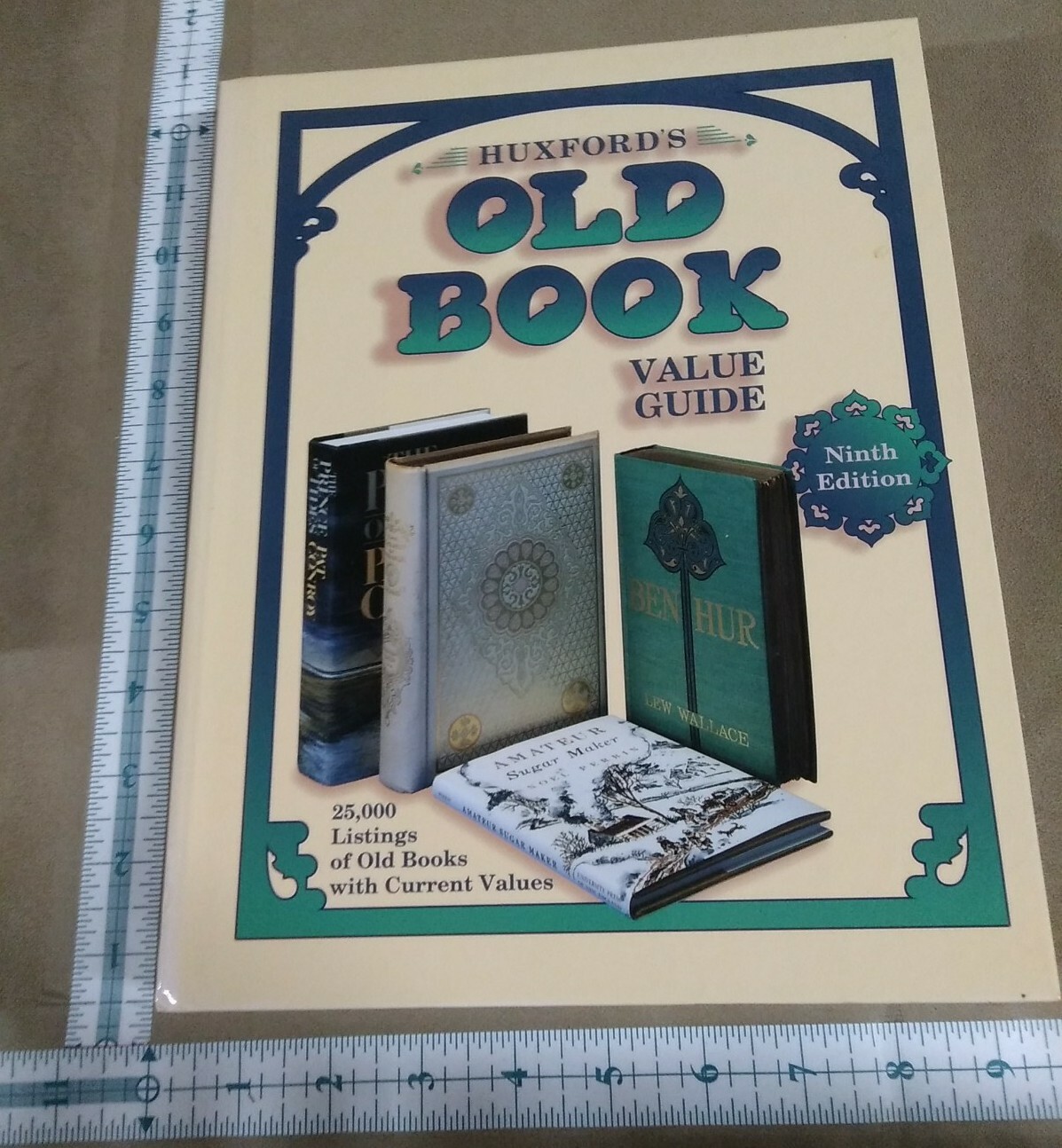 Huxford’s Old Book Guide 424 pages HB 1997 Collector Books