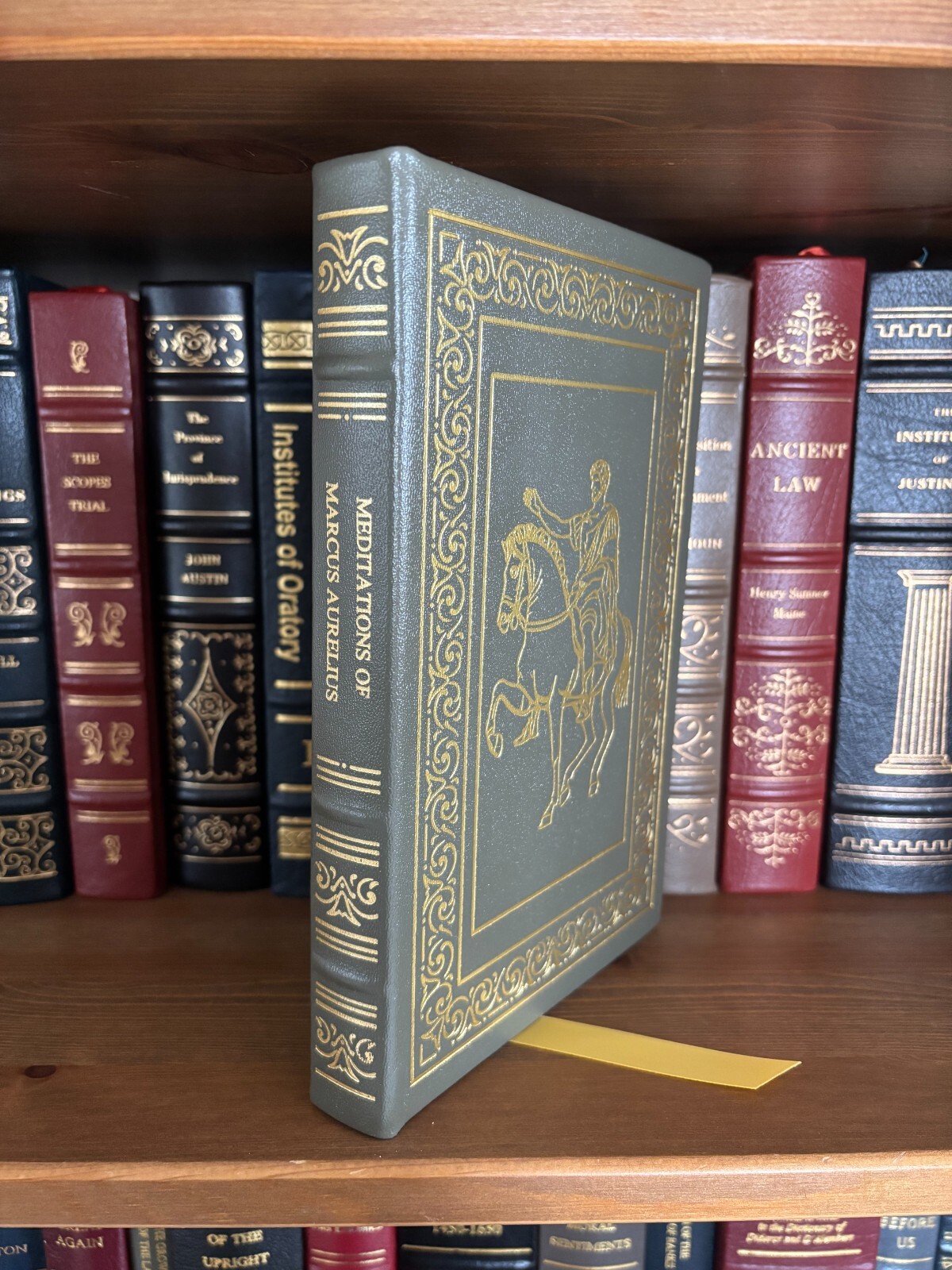 MEDITATIONS OF MARCUS AURELIUS Gryphon Ancient Classics Leather NEW DESIGN