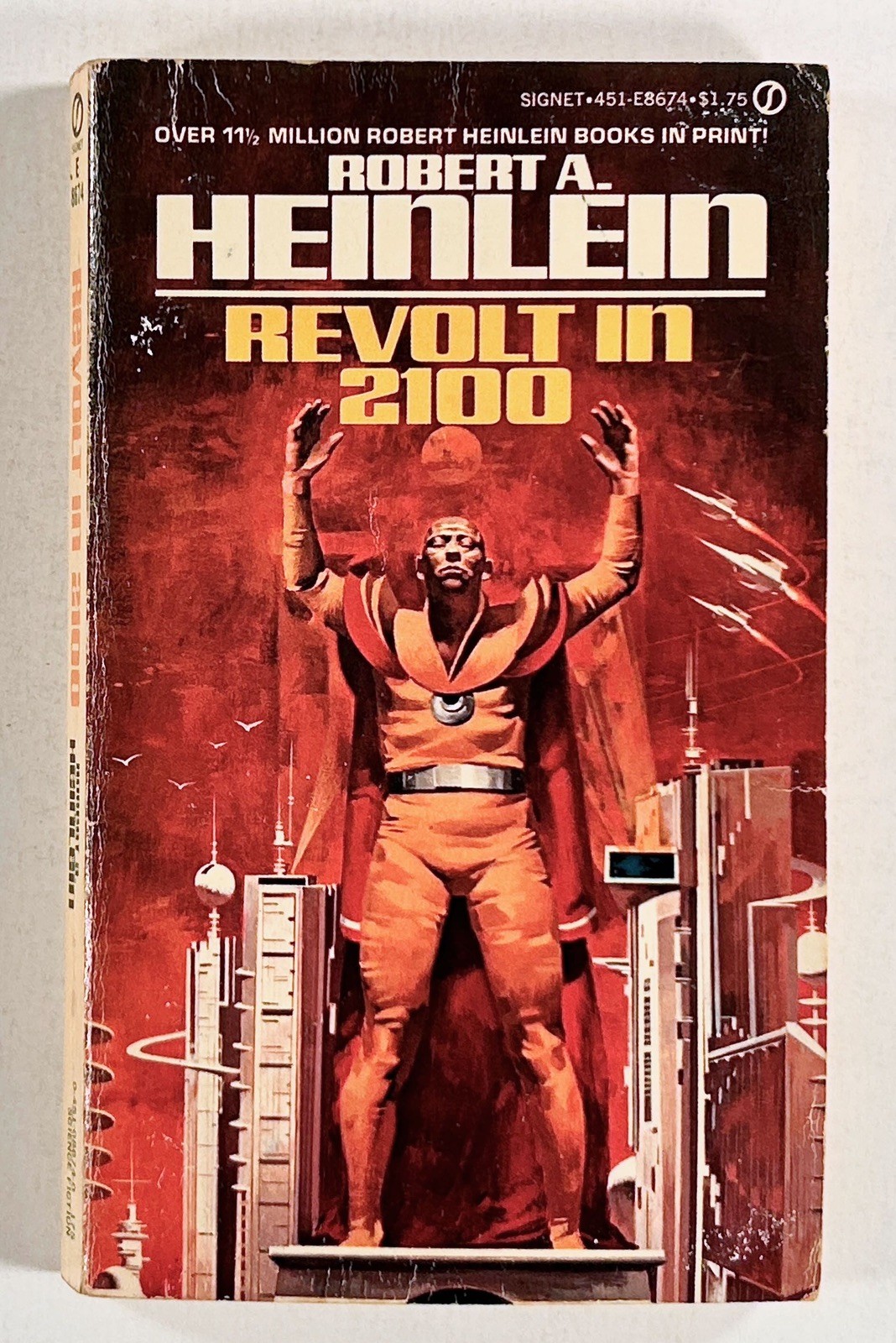 1970s Robert A. Heinlein REVOLT IN 2100 Signet pb #E8674 classic science fiction