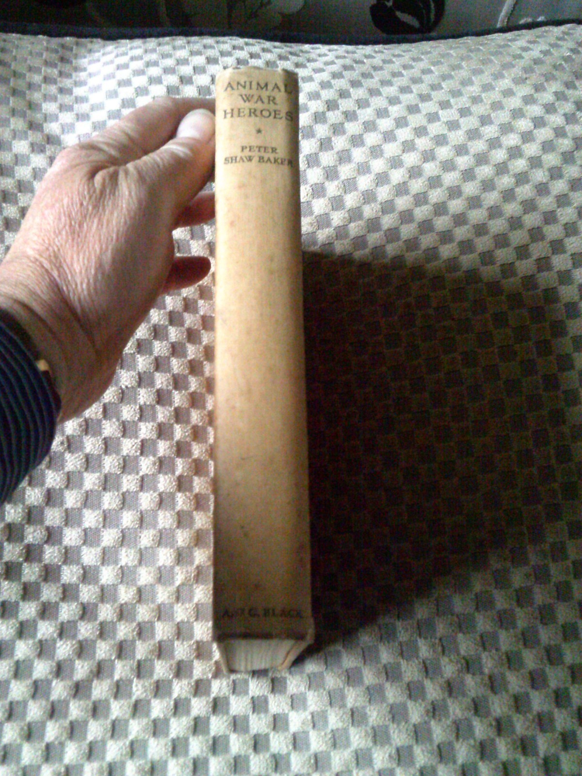 Animal War Heroes PETER SHAW BAKER Hardback 1933 Illustrated A & C Black 2nd Ed