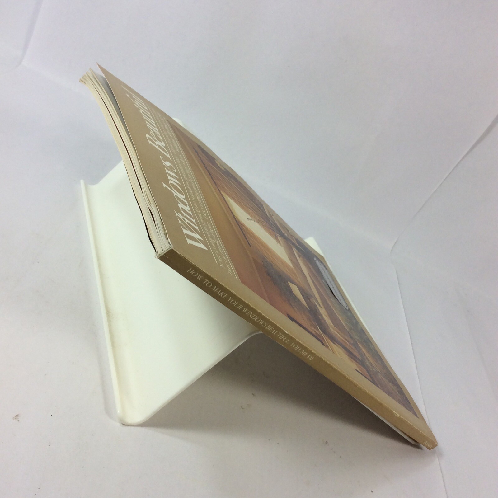 Windows Beautiful 1980 Vintage Book How to make them