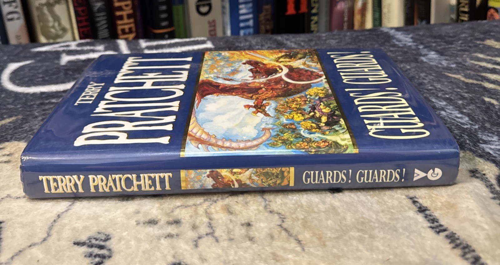 Guards! Guards! by Terry Pratchett (1997, Hardcover) Gollancz Reprint, VG, HCDJ