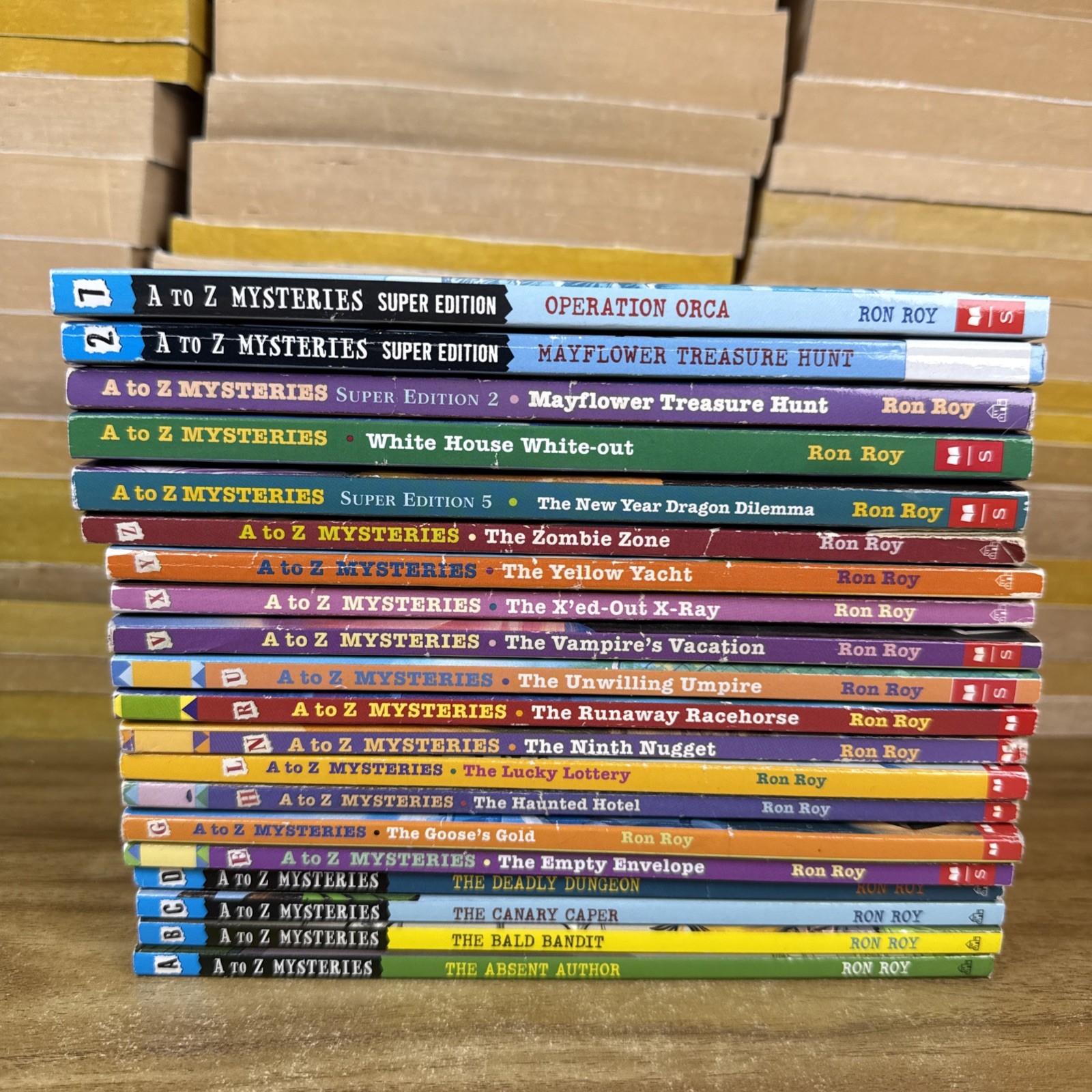 LOT OF 20 A TO Z MYSTERIES CHAPTER BOOKS Mixed Lot AGES 6-9 Paperback
