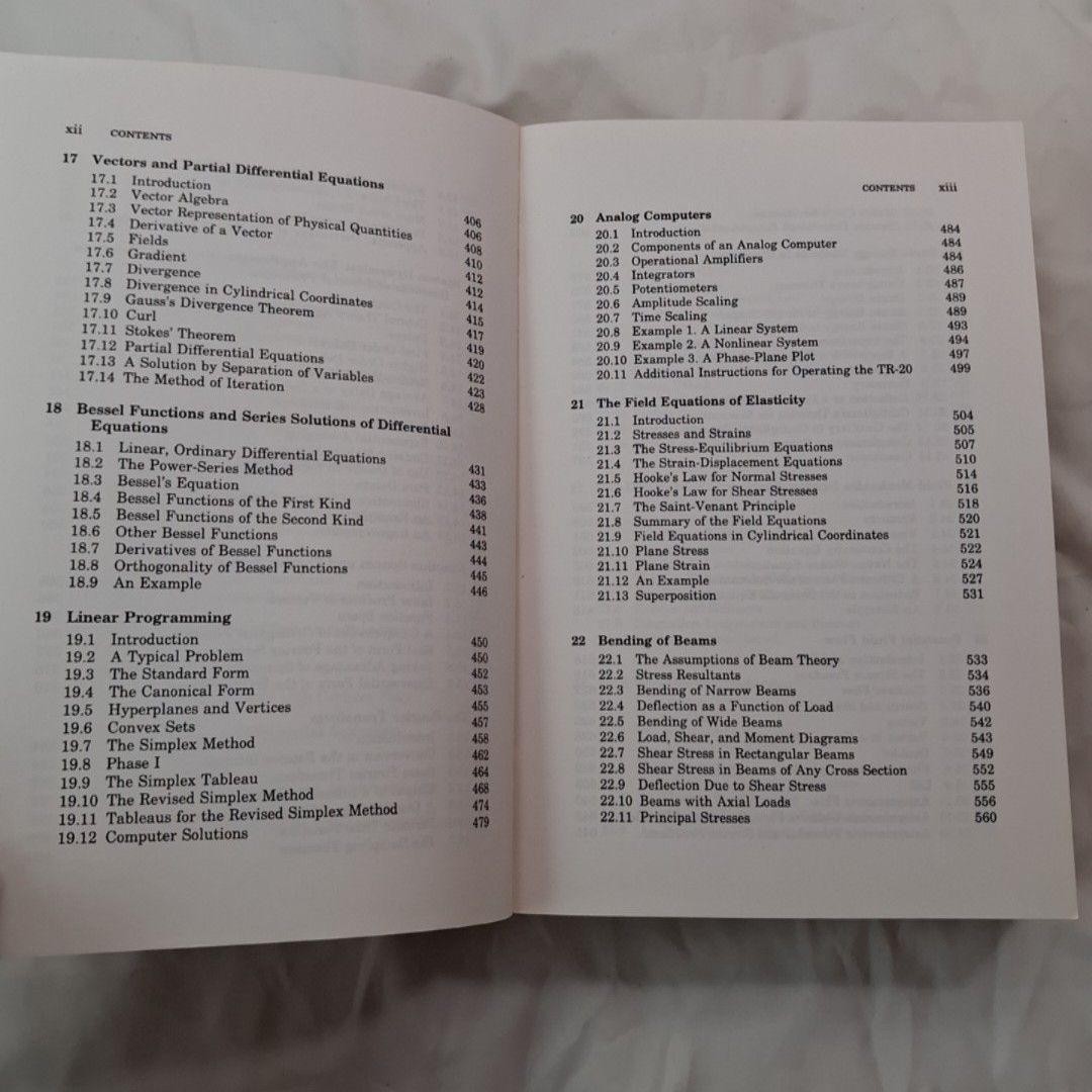 The General Electric A Course ENGINEERING ANALYSIS Donald R. Mack Paperback 1982