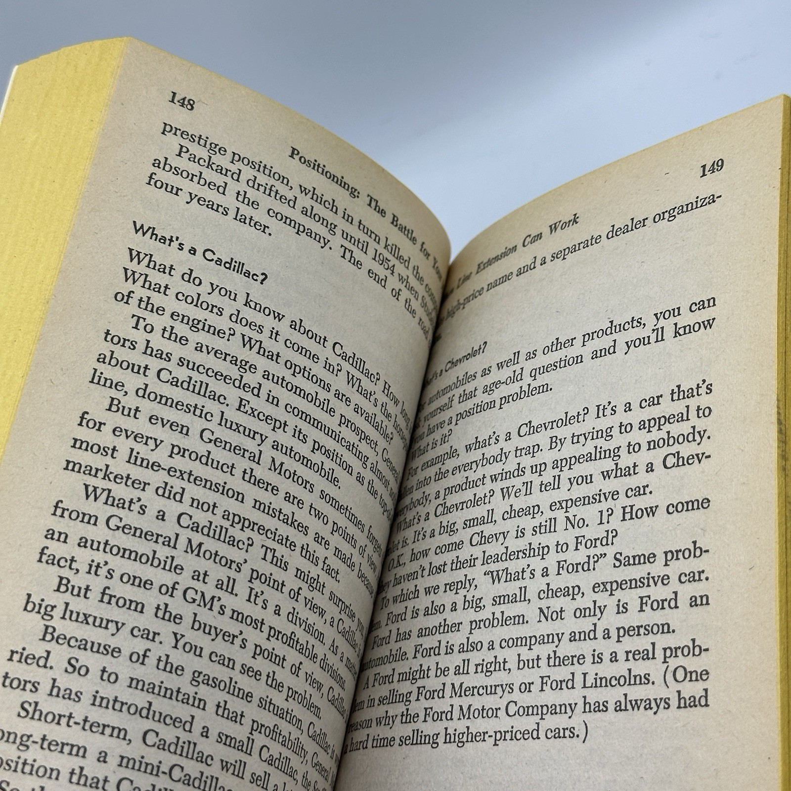 Positioning: The Battle for Your Mind 1982 : Al Ries & Jack Trout 1st Paperback