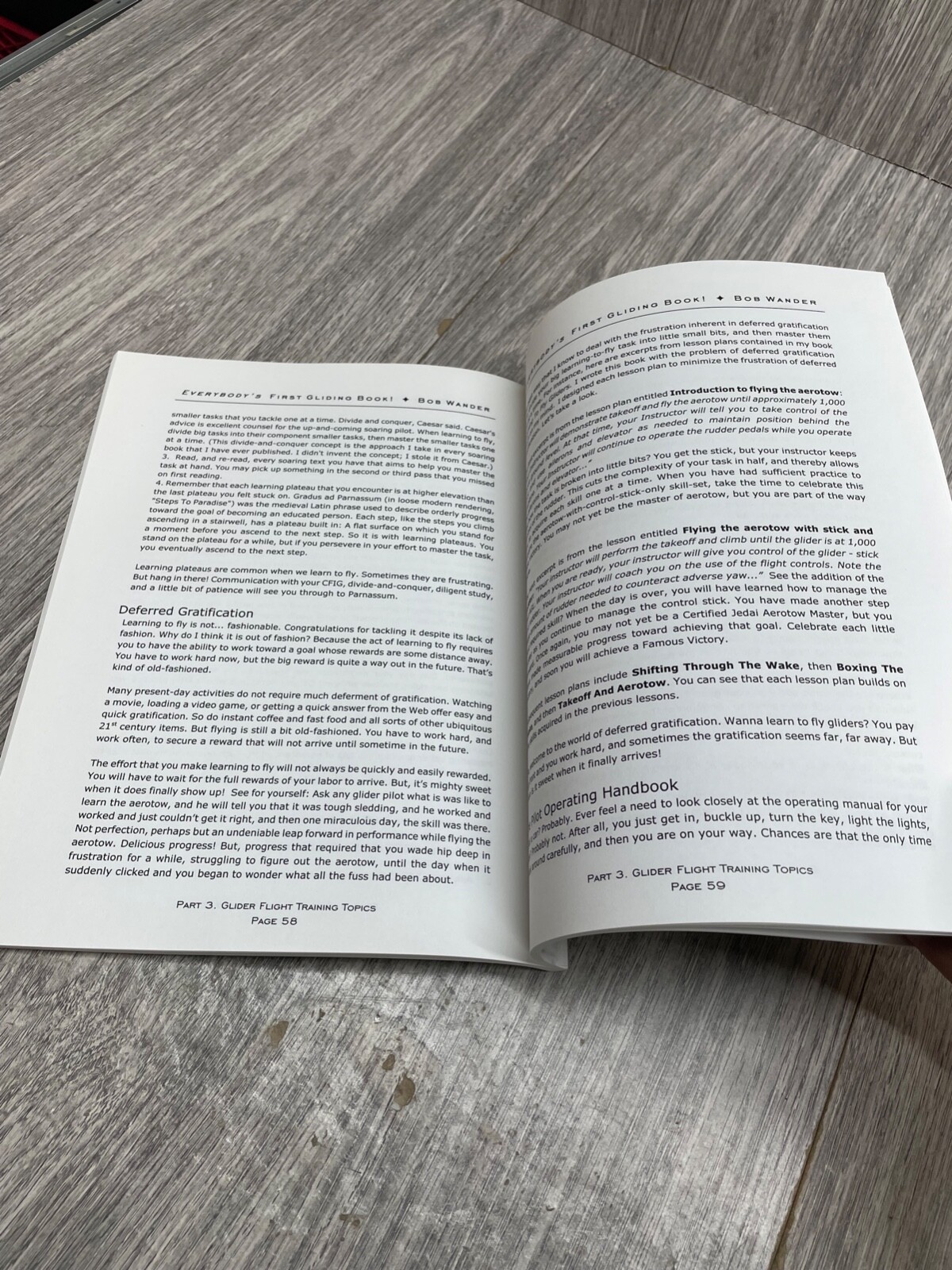Everybody’s First Gliding Book by Bob Wander 96 pages