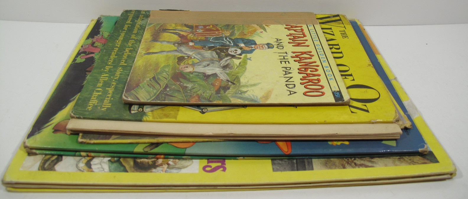 Lot of 4 VTG Books for Crafting~Decor~Wall Art~Wizard of Oz~Bluebeard~Three Pigs