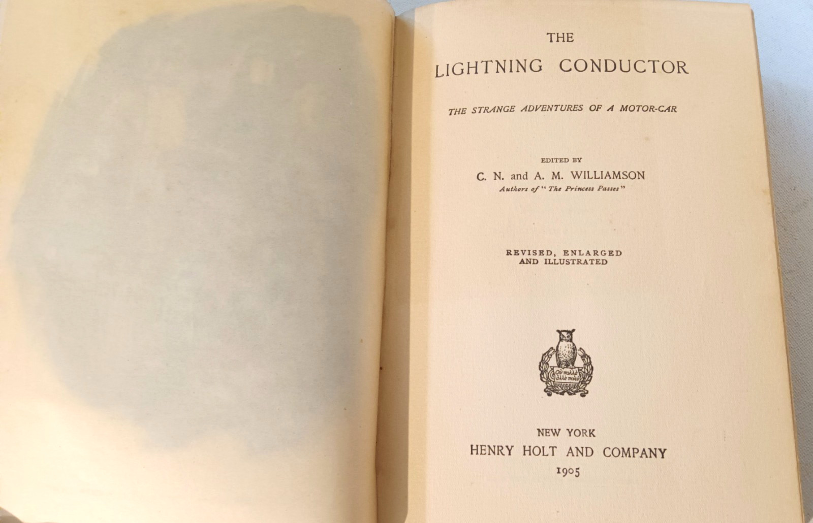 The Lightning Conductor, Adventures of a Motor-Car by C. N. & A. M. Williamson