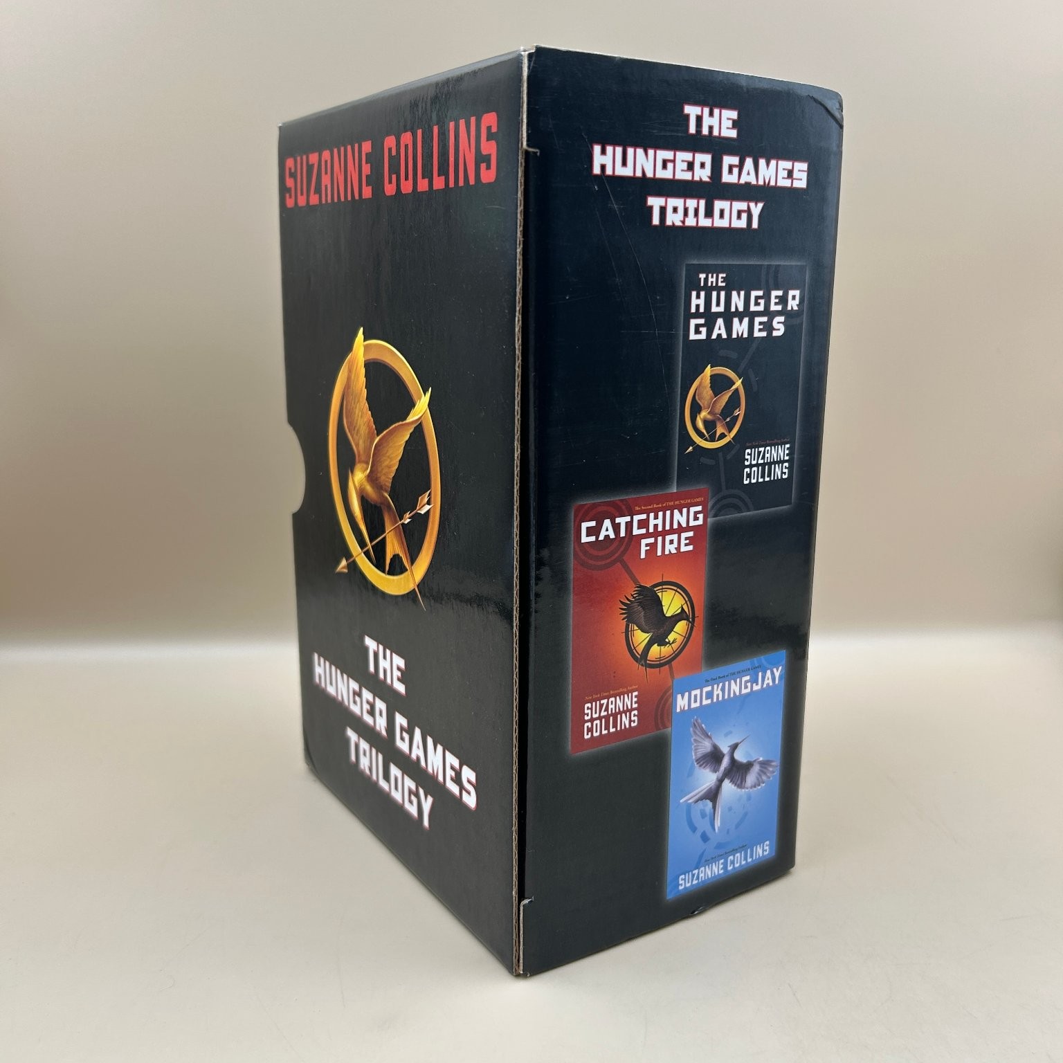The Hunger Games Trilogy Suzanne Collins 2010 Box Set Dystopian YA Scholastic