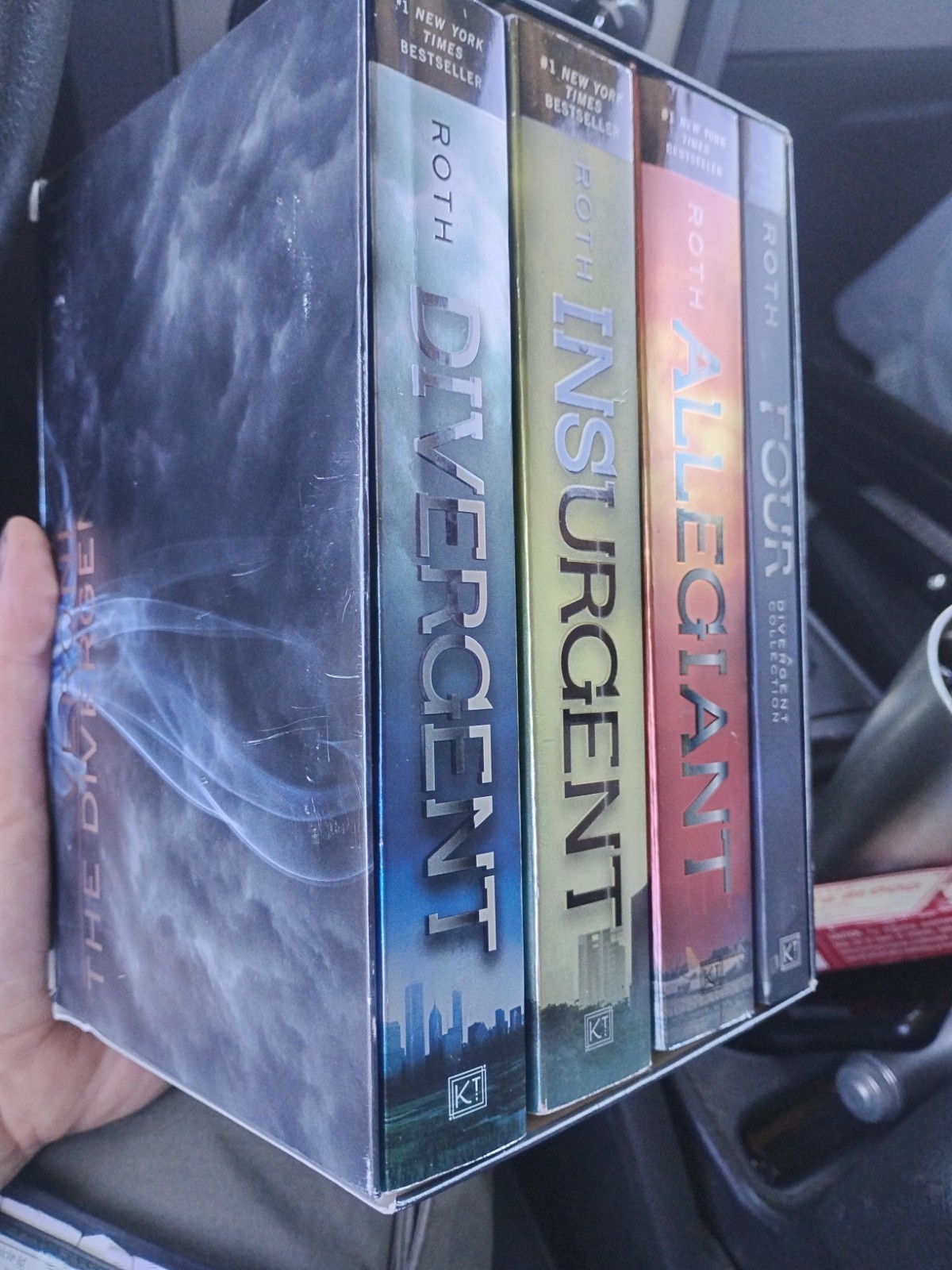 Lot of 4 Book Set complete Divergent series: Insurgent, Allegiant, Four 1st ed
