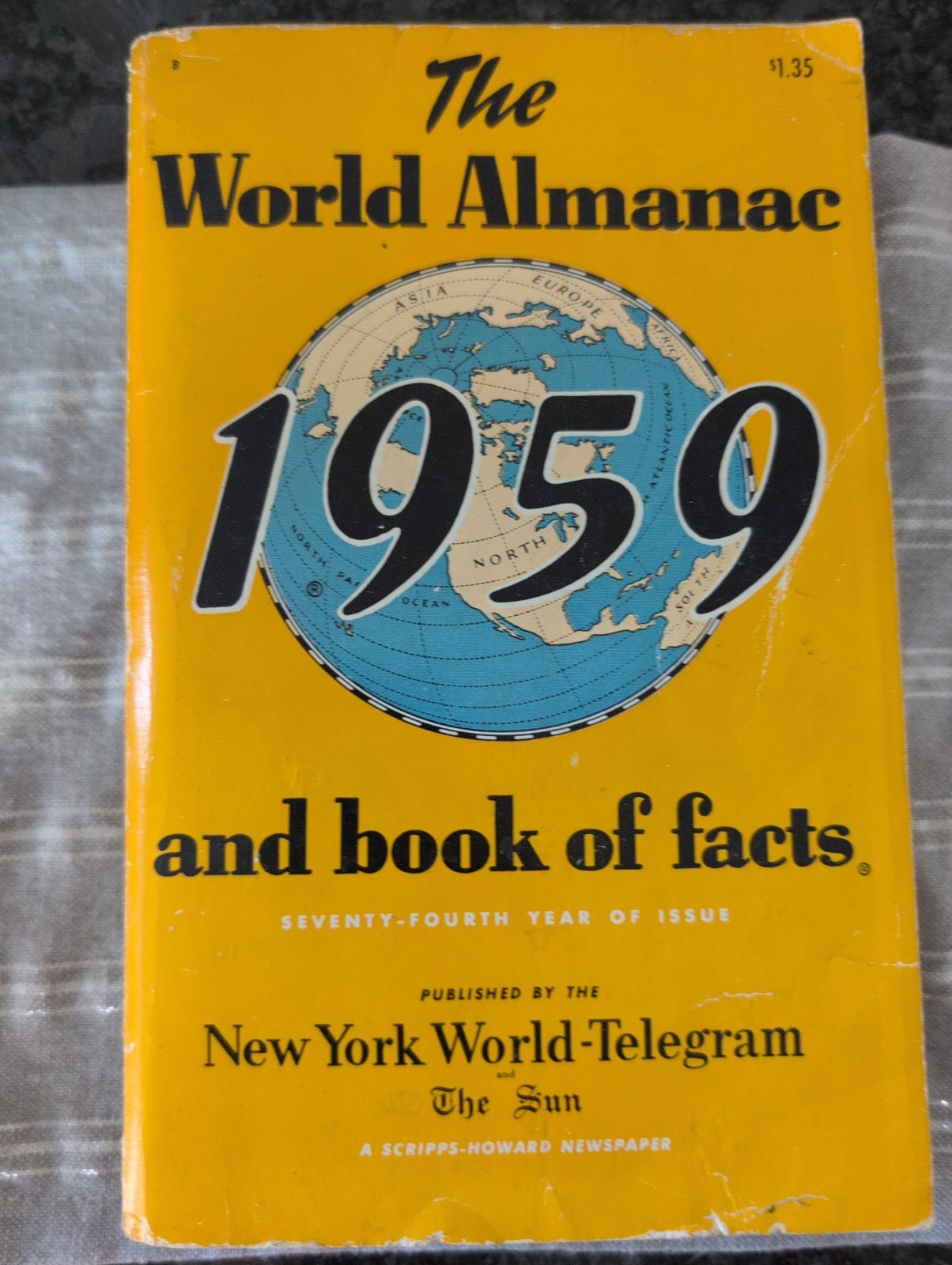 vintage World Almanac and Book of Facts New York World Telegram & The Sun 1959
