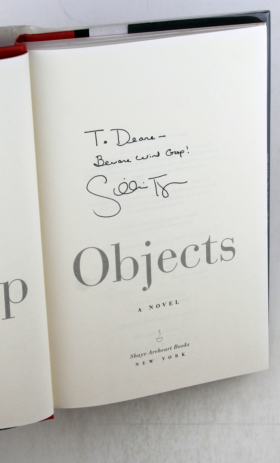 Signed First Edition Flynn, Gillian – Sharp Objects: A Novel Shaye Areheart Book