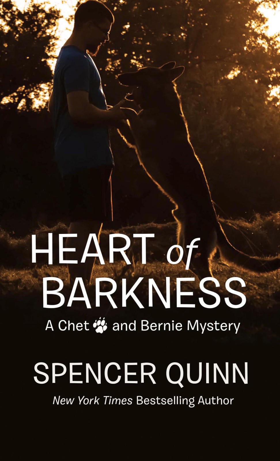Heart of Barkness (A Chet and Bernie Mystery) By Quinn, Spencer